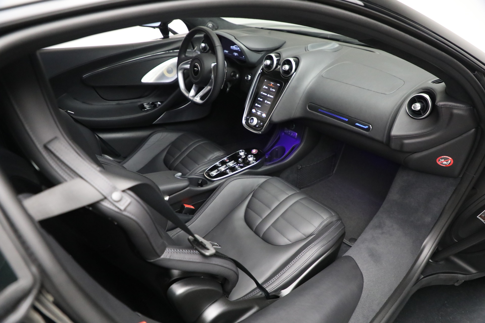 Used-2025-McLaren-GTS-TechLux