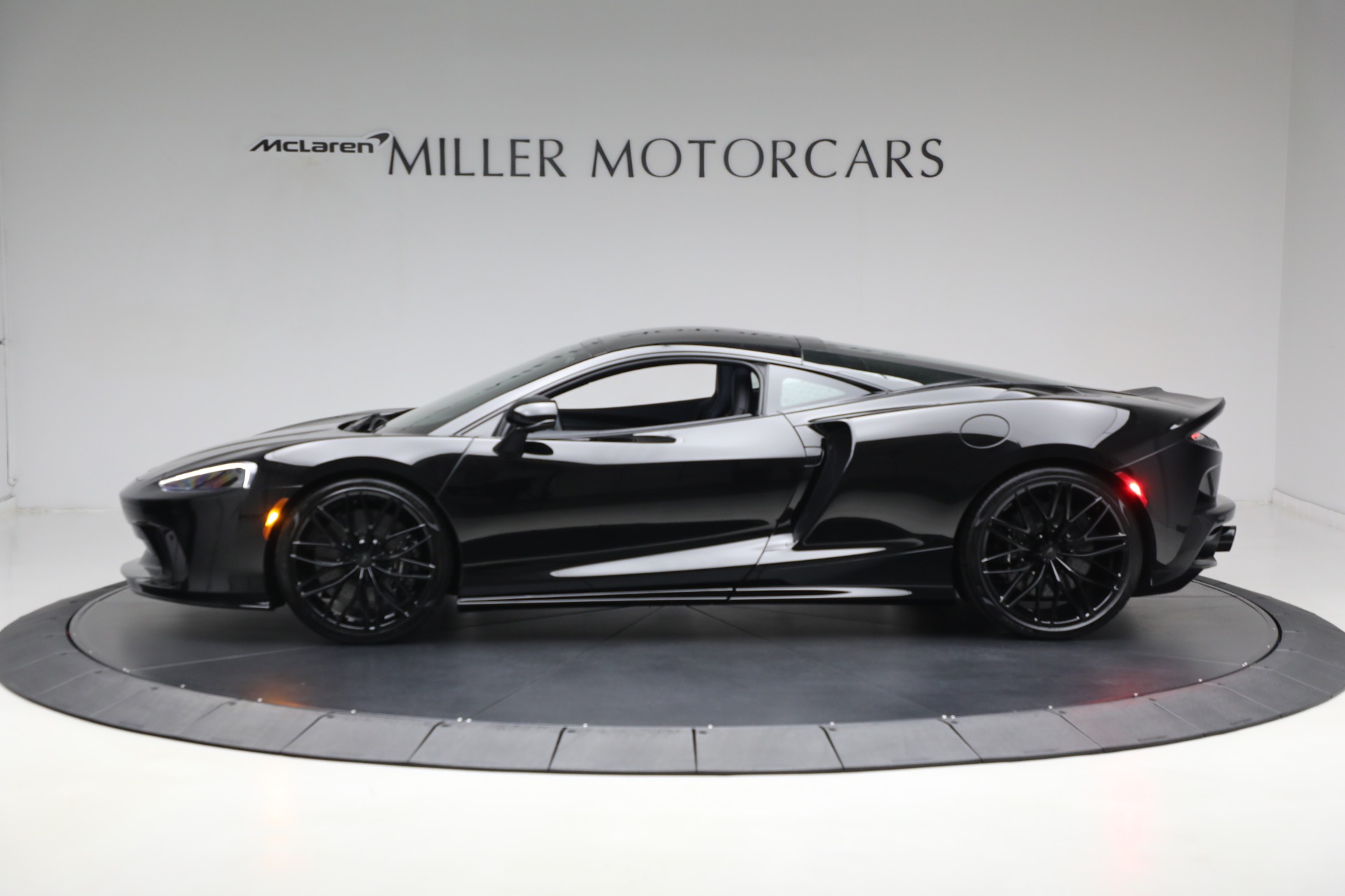 Used-2025-McLaren-GTS-TechLux