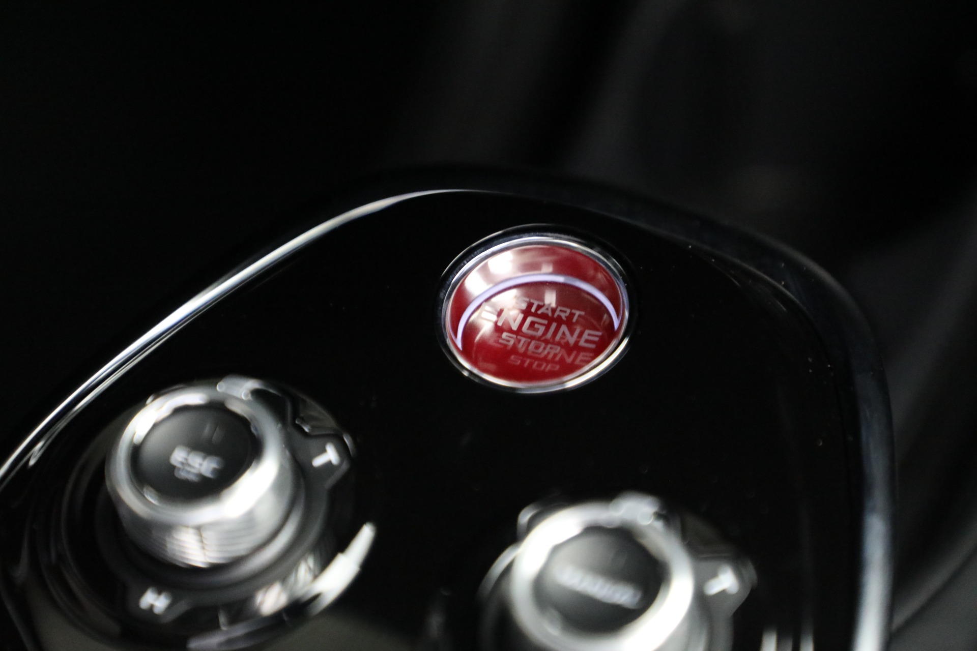 Used-2025-McLaren-GTS-TechLux