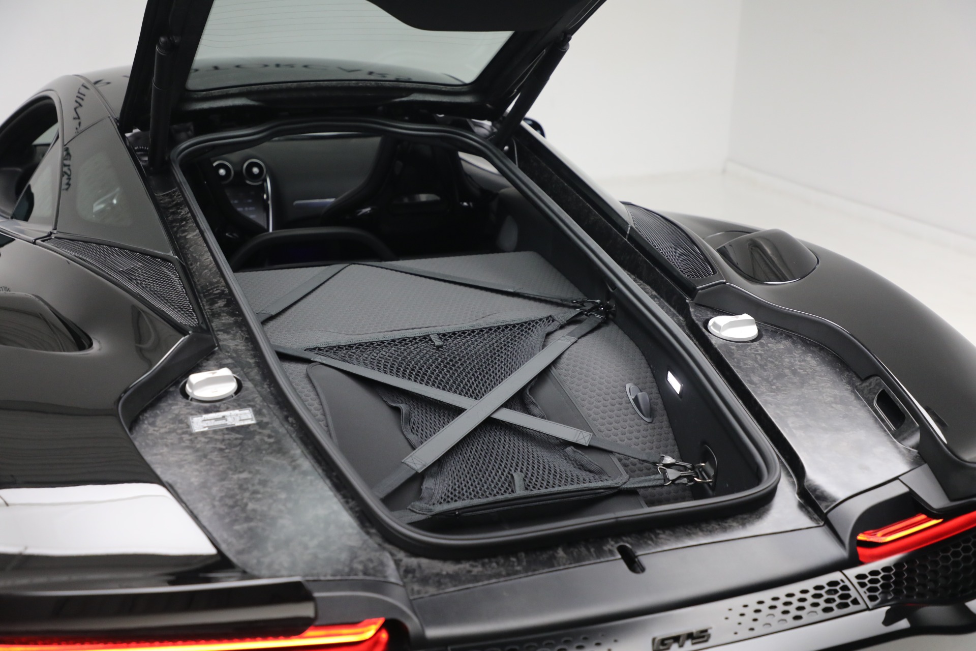 Used-2025-McLaren-GTS-TechLux