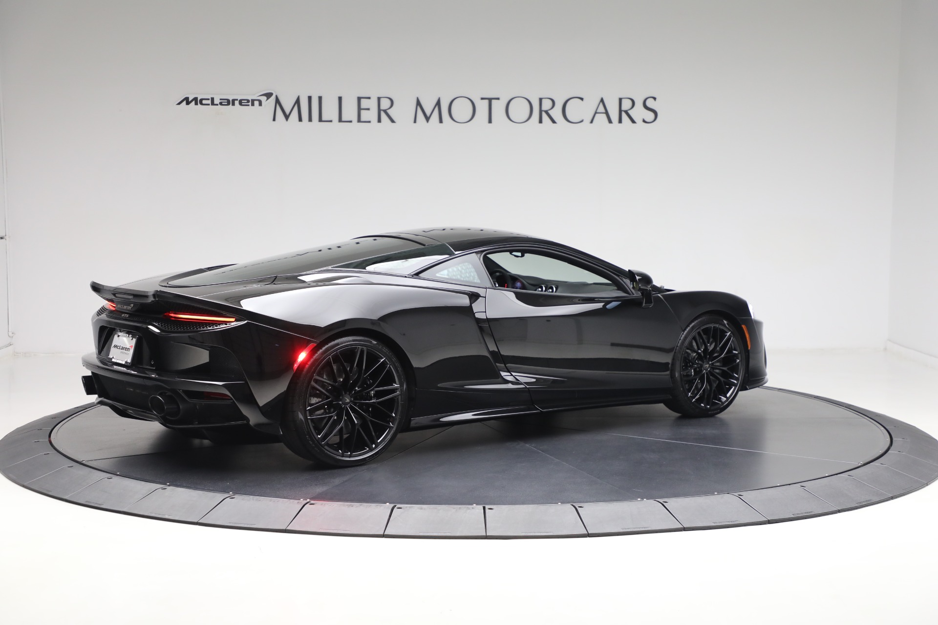 Used-2025-McLaren-GTS-TechLux