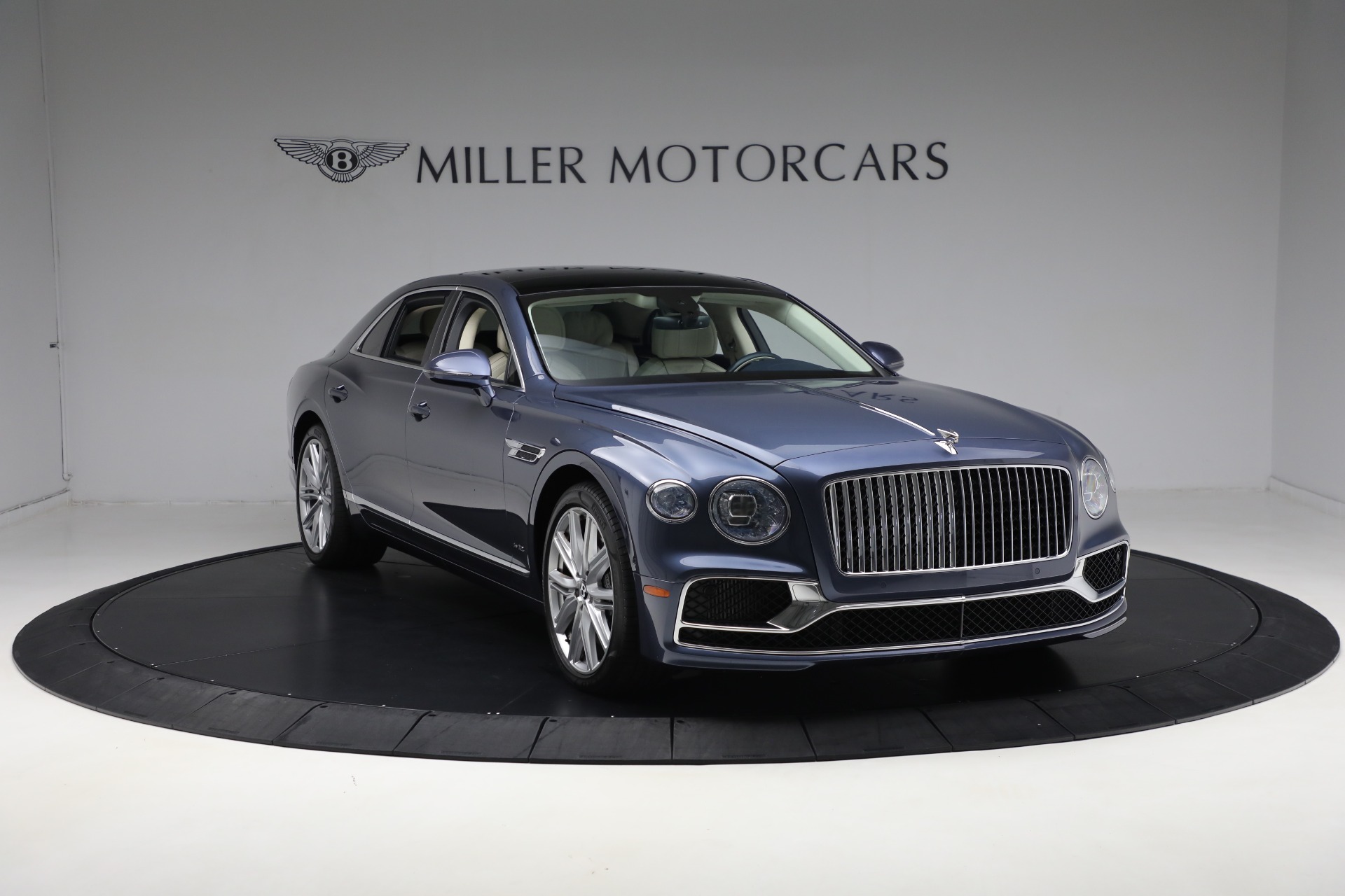 Used-2020-Bentley-Flying-Spur-W12