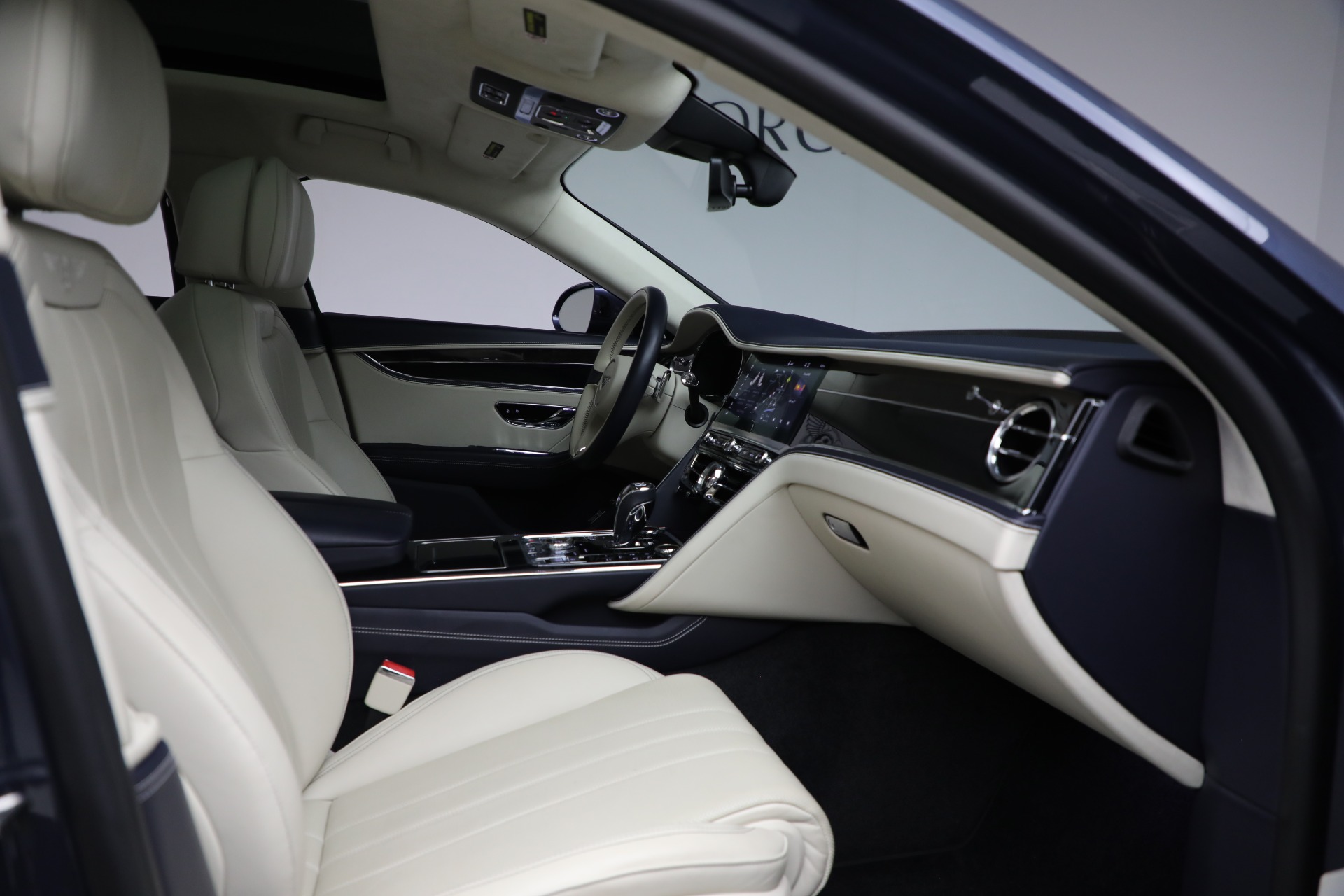 Used-2020-Bentley-Flying-Spur-W12
