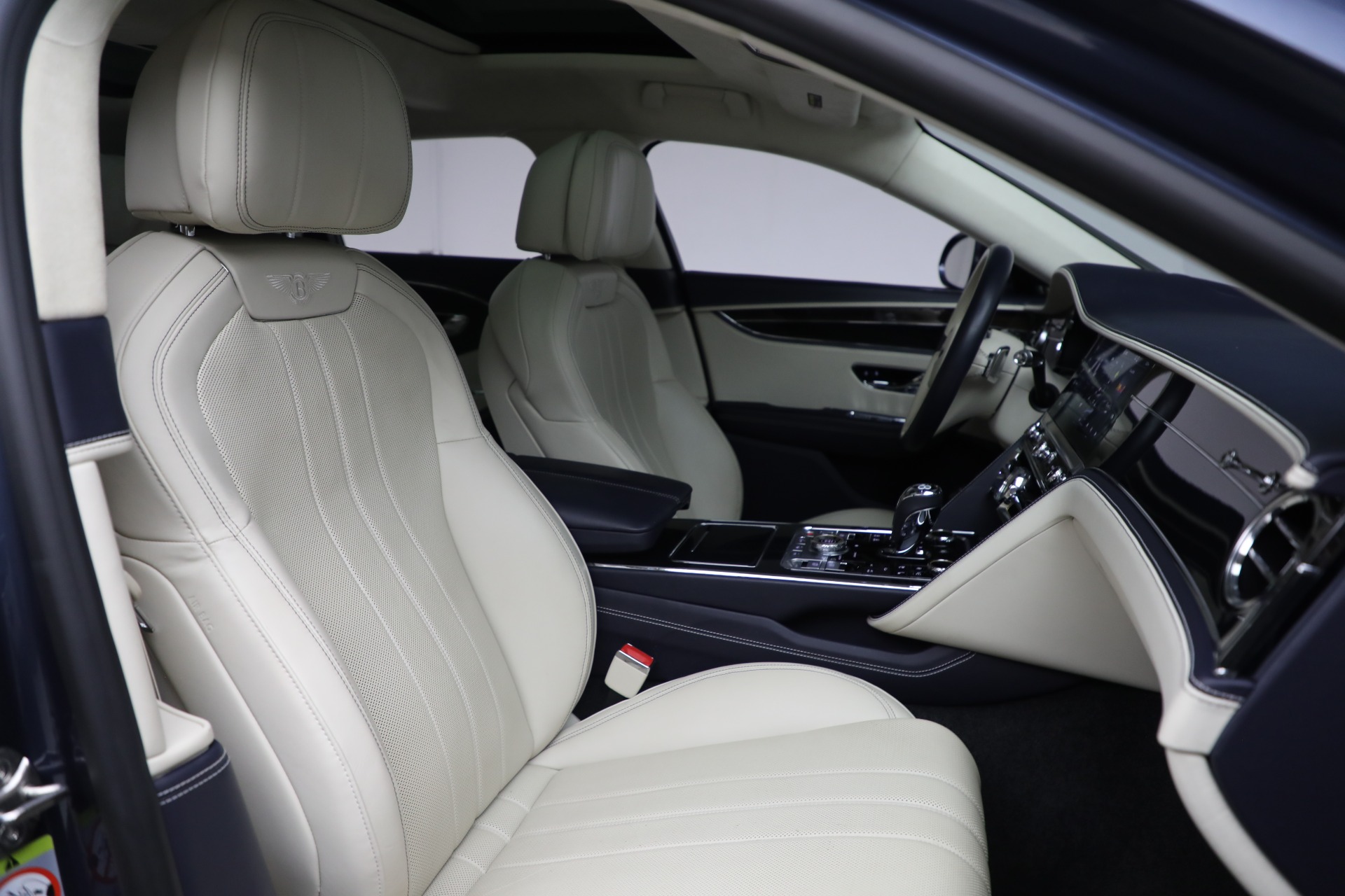 Used-2020-Bentley-Flying-Spur-W12