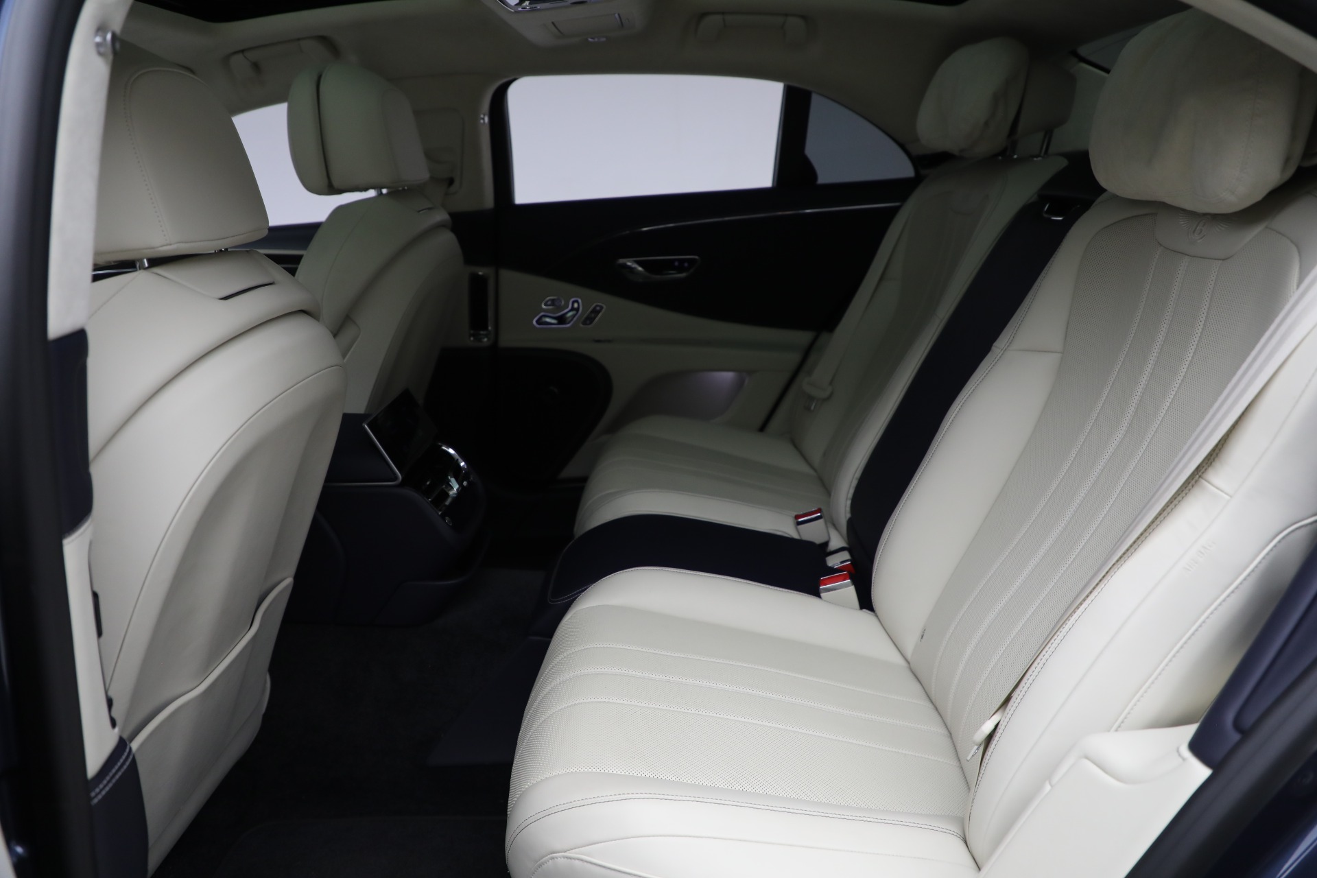 Used-2020-Bentley-Flying-Spur-W12