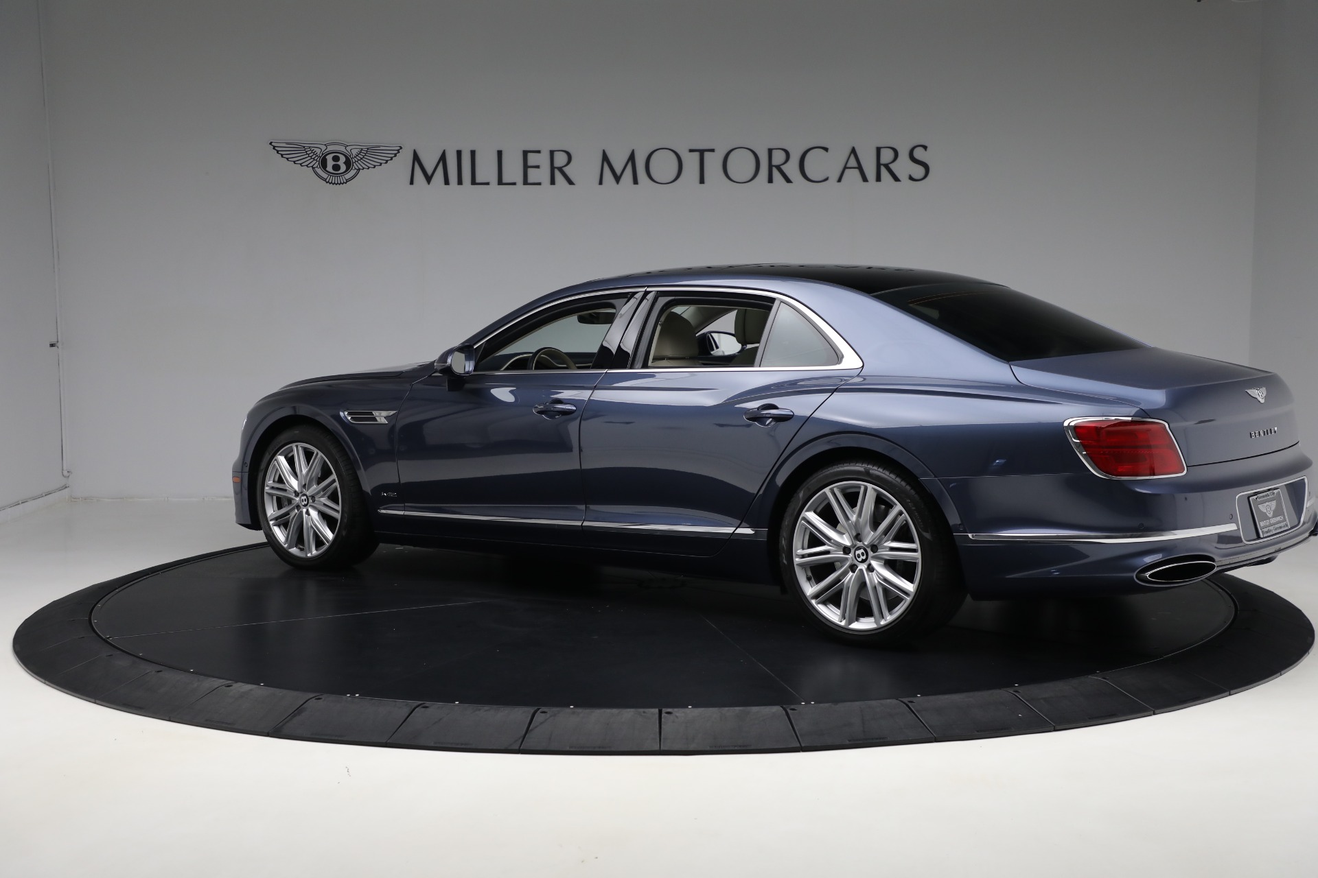 Used-2020-Bentley-Flying-Spur-W12