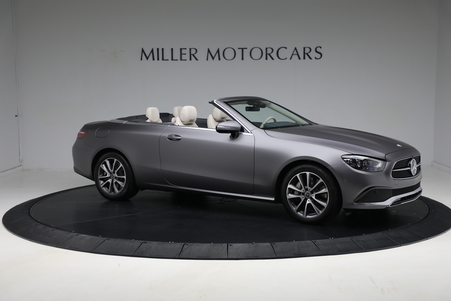 Used-2023-Mercedes-Benz-E-Class-E-450-4MATIC