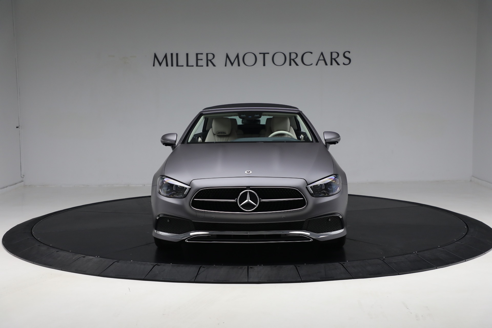 Used-2023-Mercedes-Benz-E-Class-E-450-4MATIC