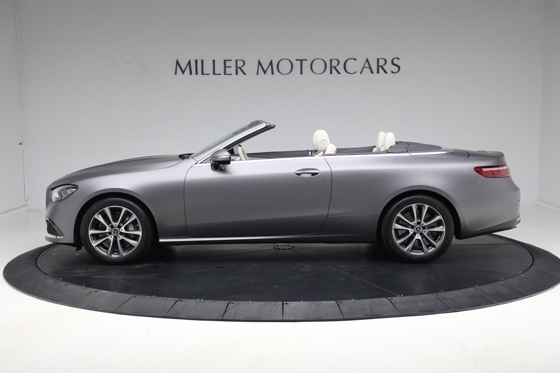 Used-2023-Mercedes-Benz-E-Class-E-450-4MATIC