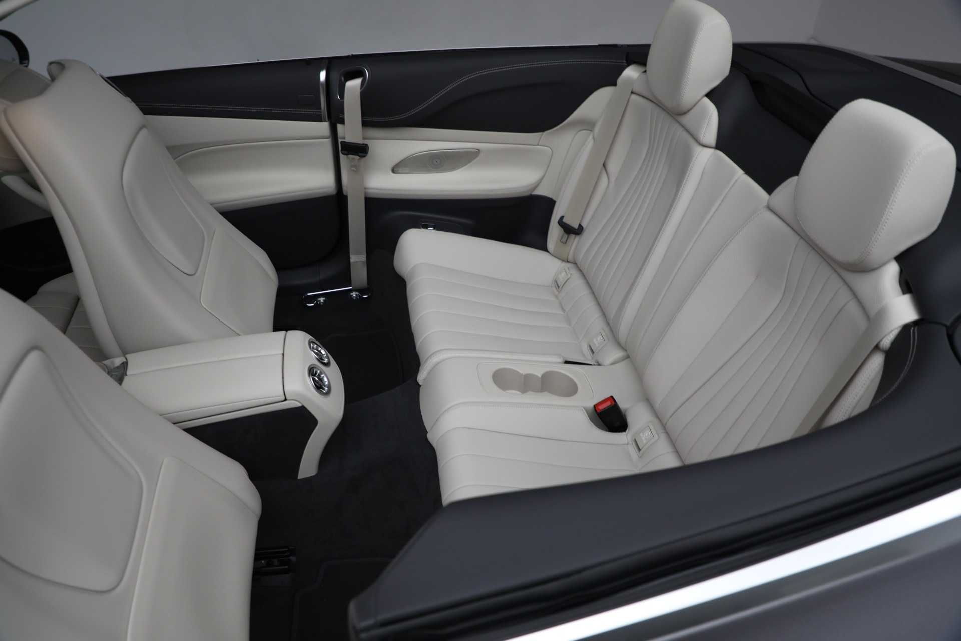 Used-2023-Mercedes-Benz-E-Class-E-450-4MATIC