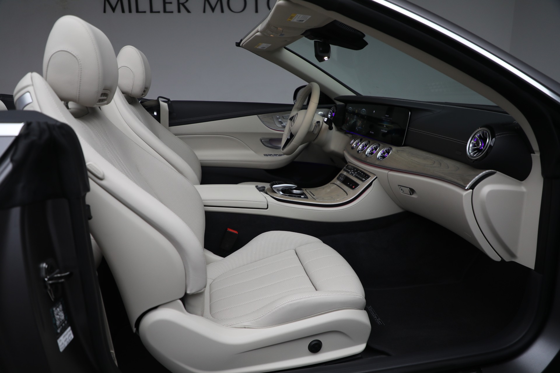 Used-2023-Mercedes-Benz-E-Class-E-450-4MATIC