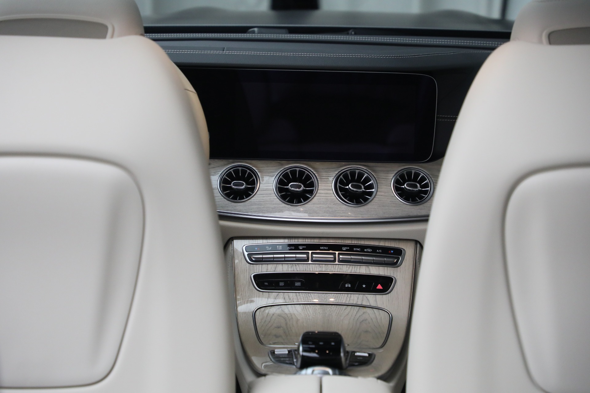 Used-2023-Mercedes-Benz-E-Class-E-450-4MATIC