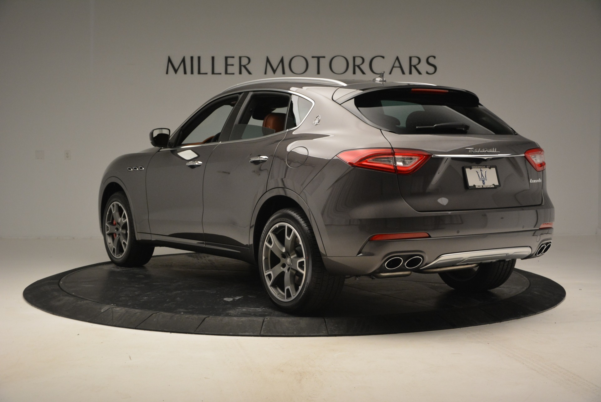 New-2017-Maserati-Levante-S