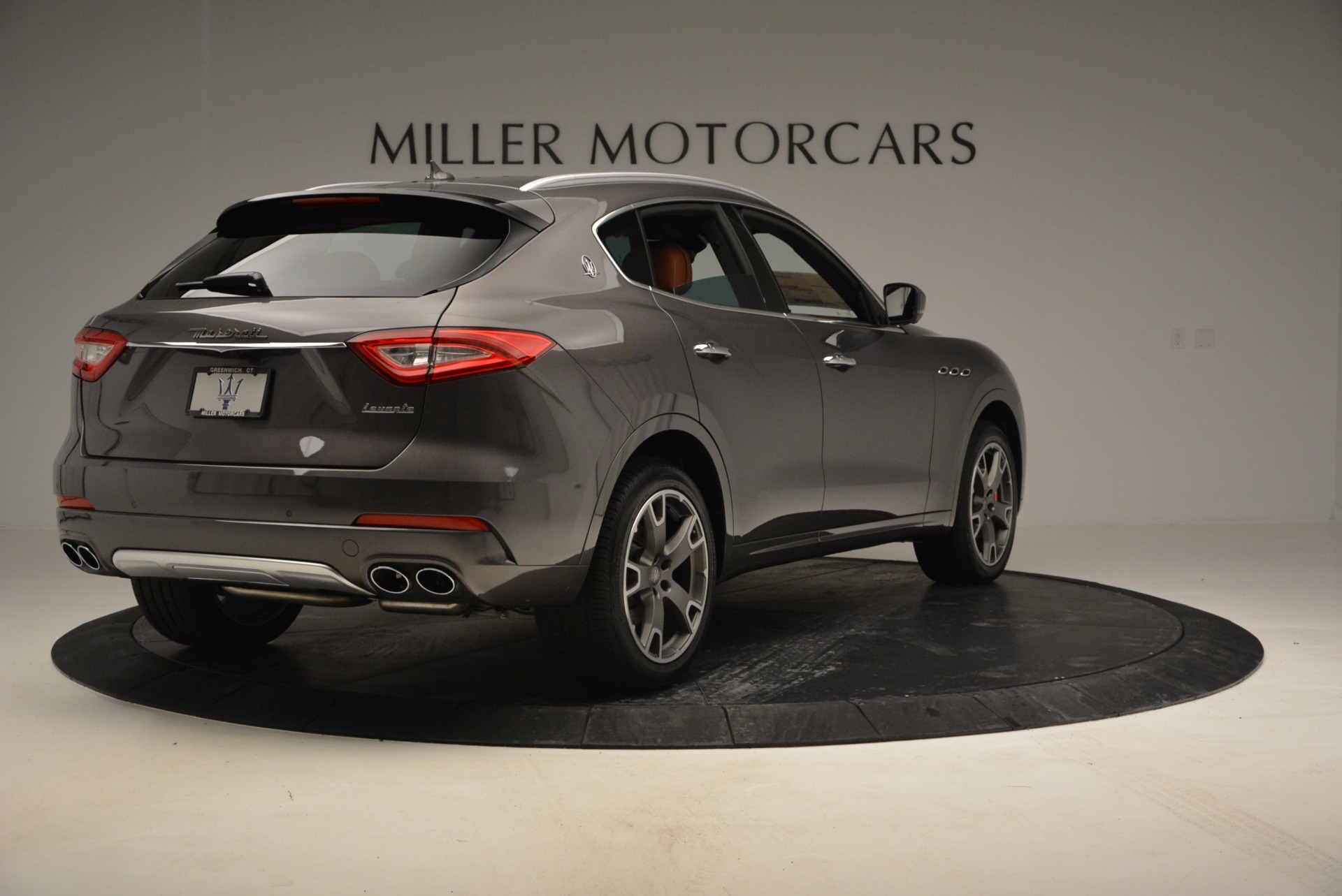 New-2017-Maserati-Levante-S