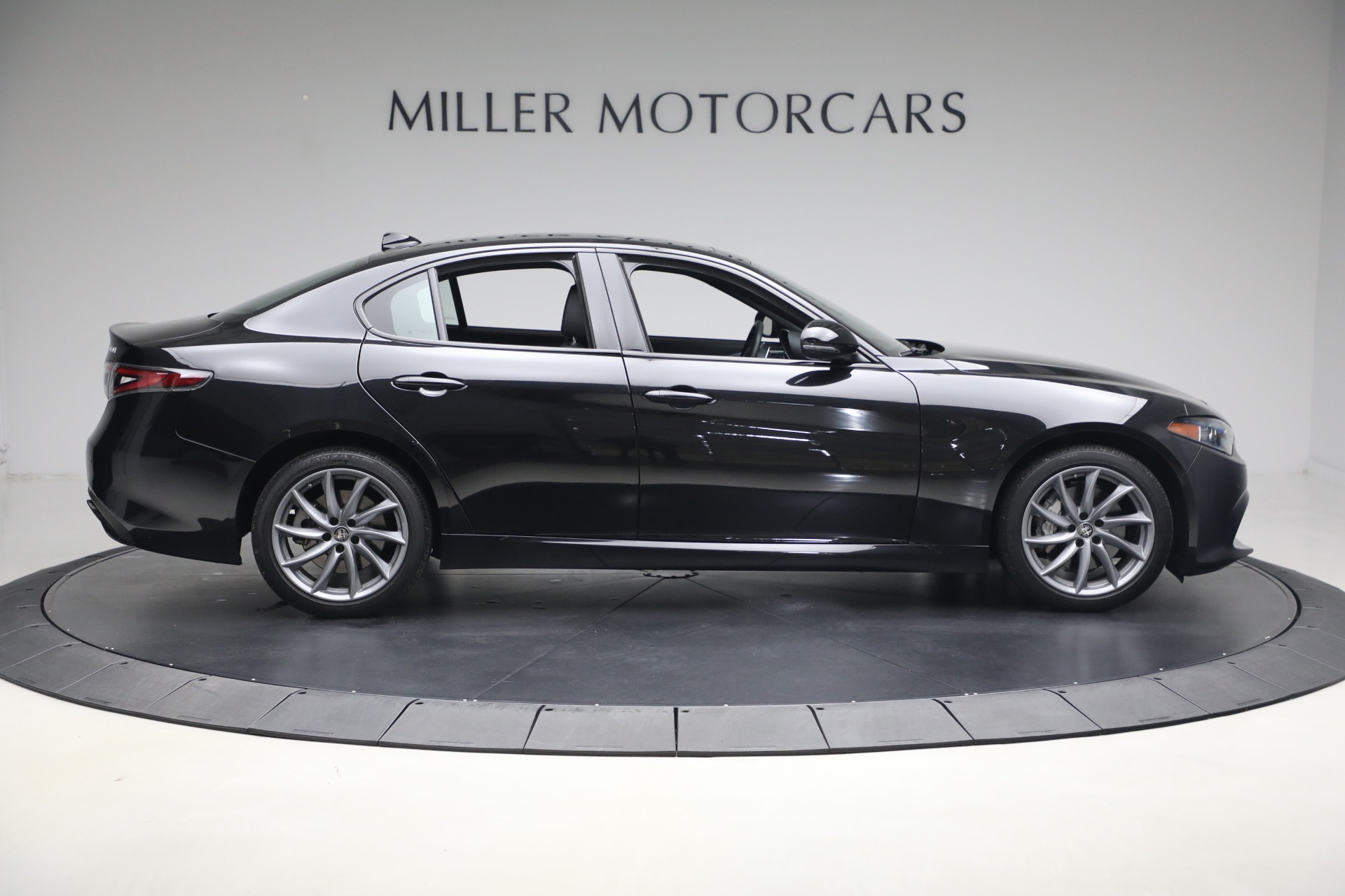 New-2025-Alfa-Romeo-Giulia-Sprint