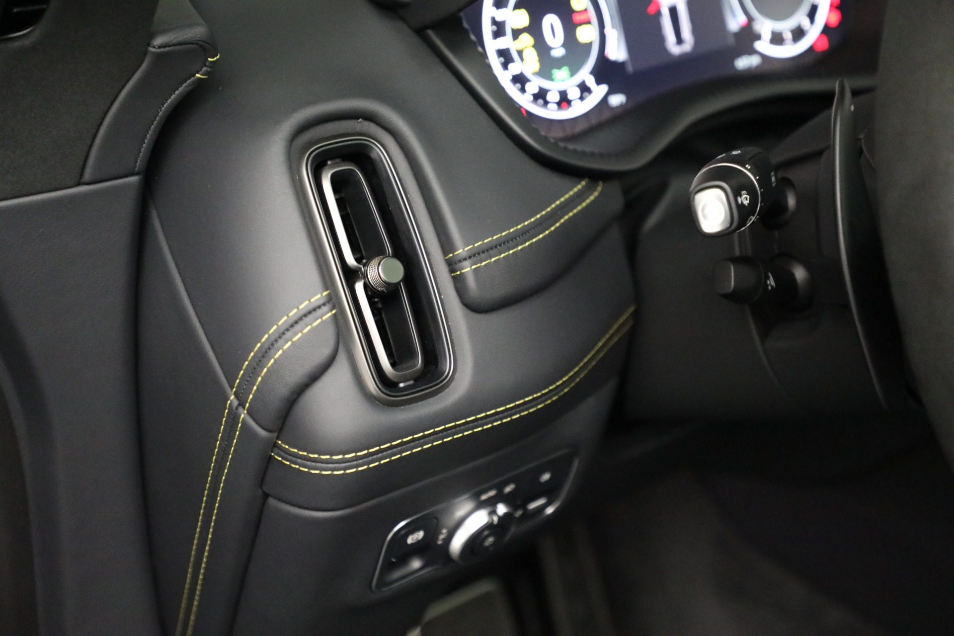 Used-2024-Aston-Martin-DBX-707