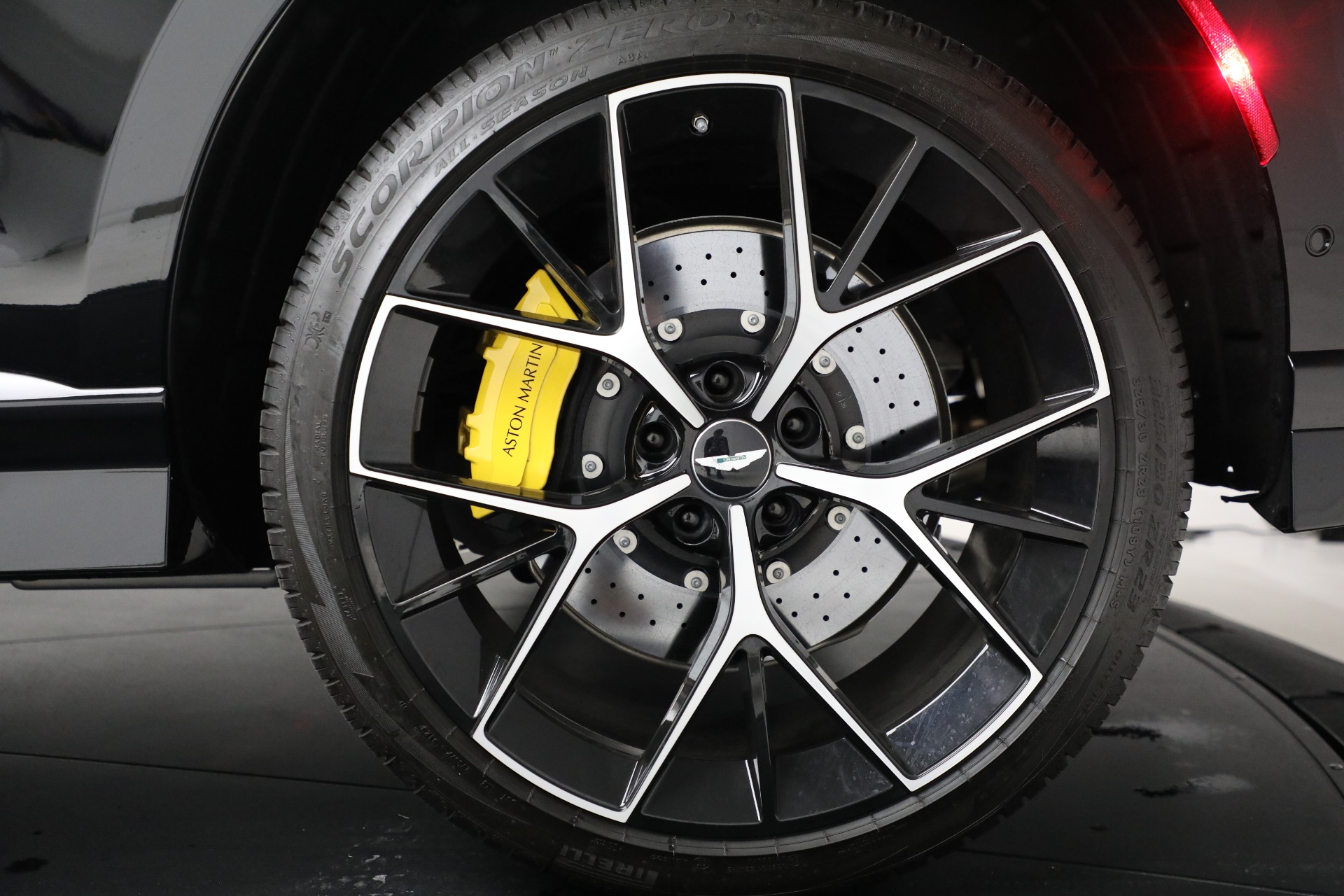 Used-2024-Aston-Martin-DBX-707