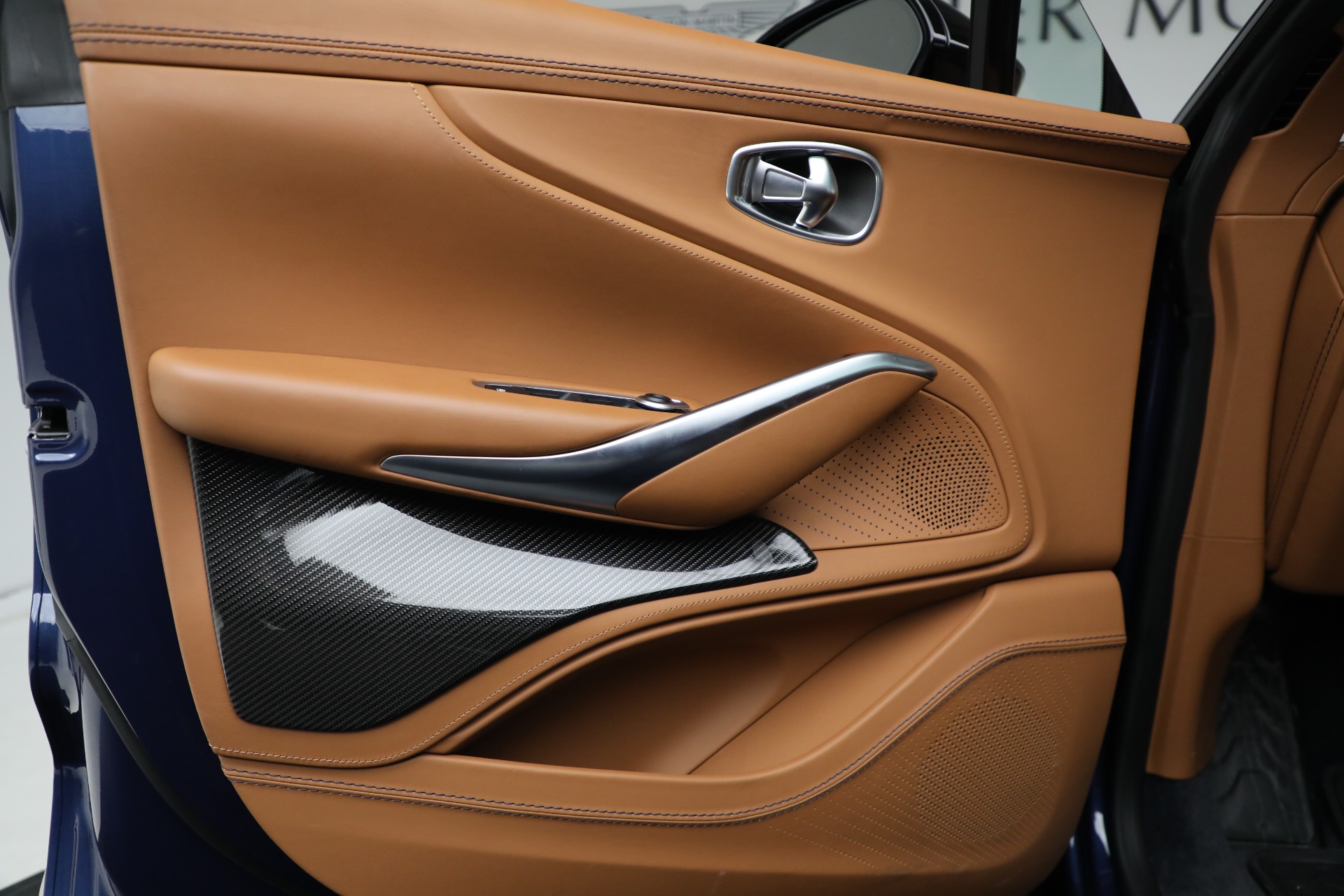 Used-2023-Aston-Martin-DBX-707