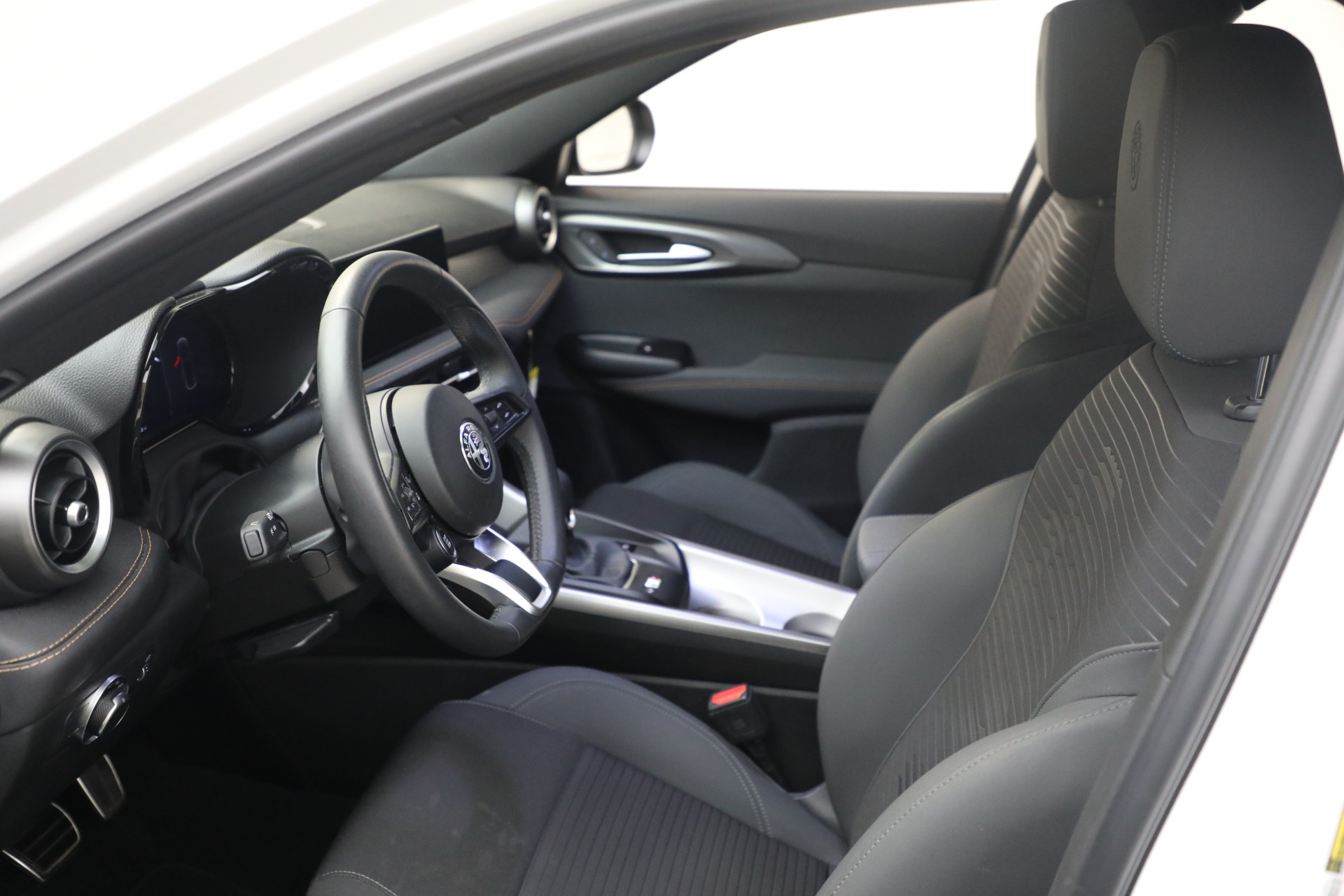 New-2025-Alfa-Romeo-Tonale