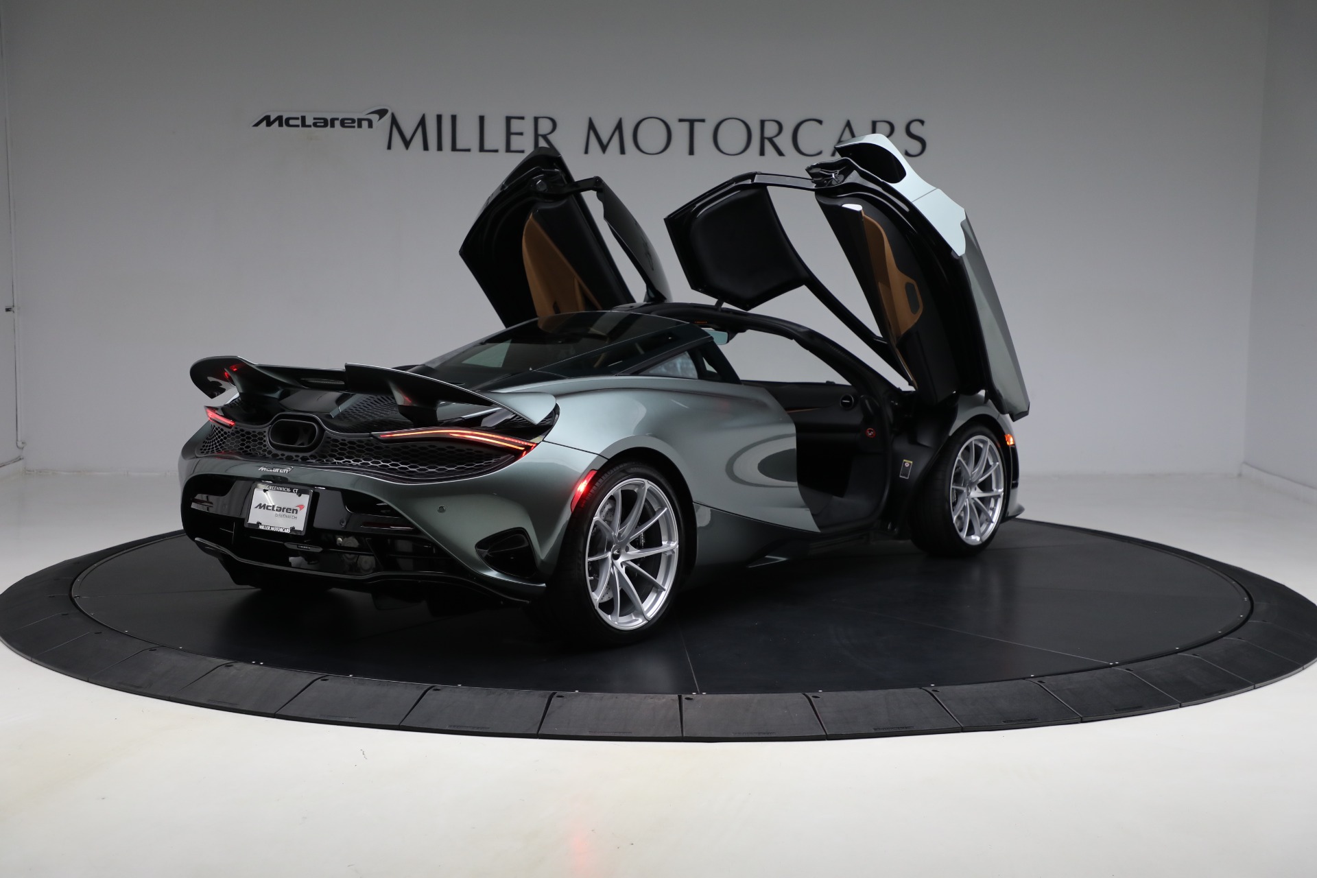 New-2025-McLaren-750S-TechLux