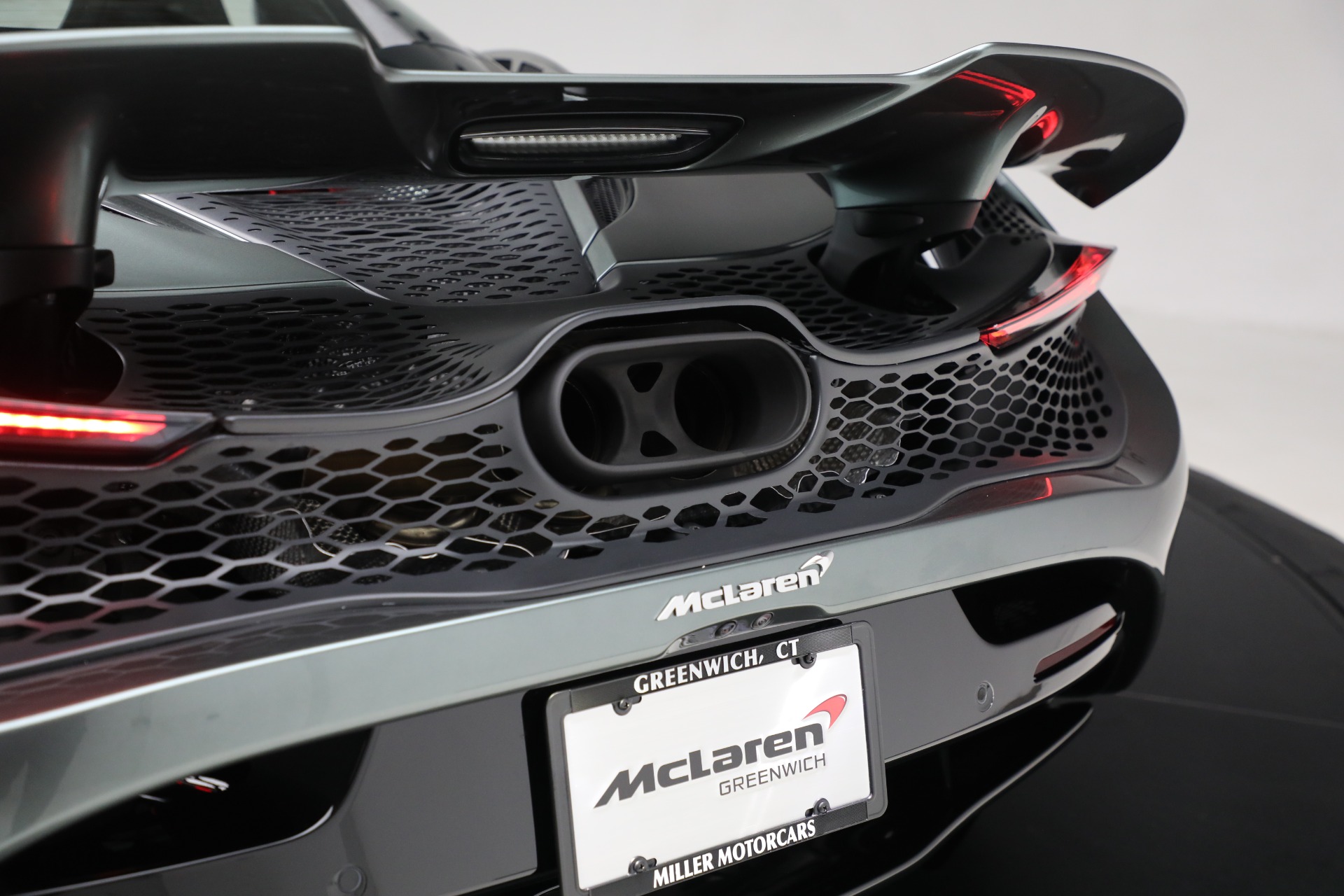 New-2025-McLaren-750S-TechLux