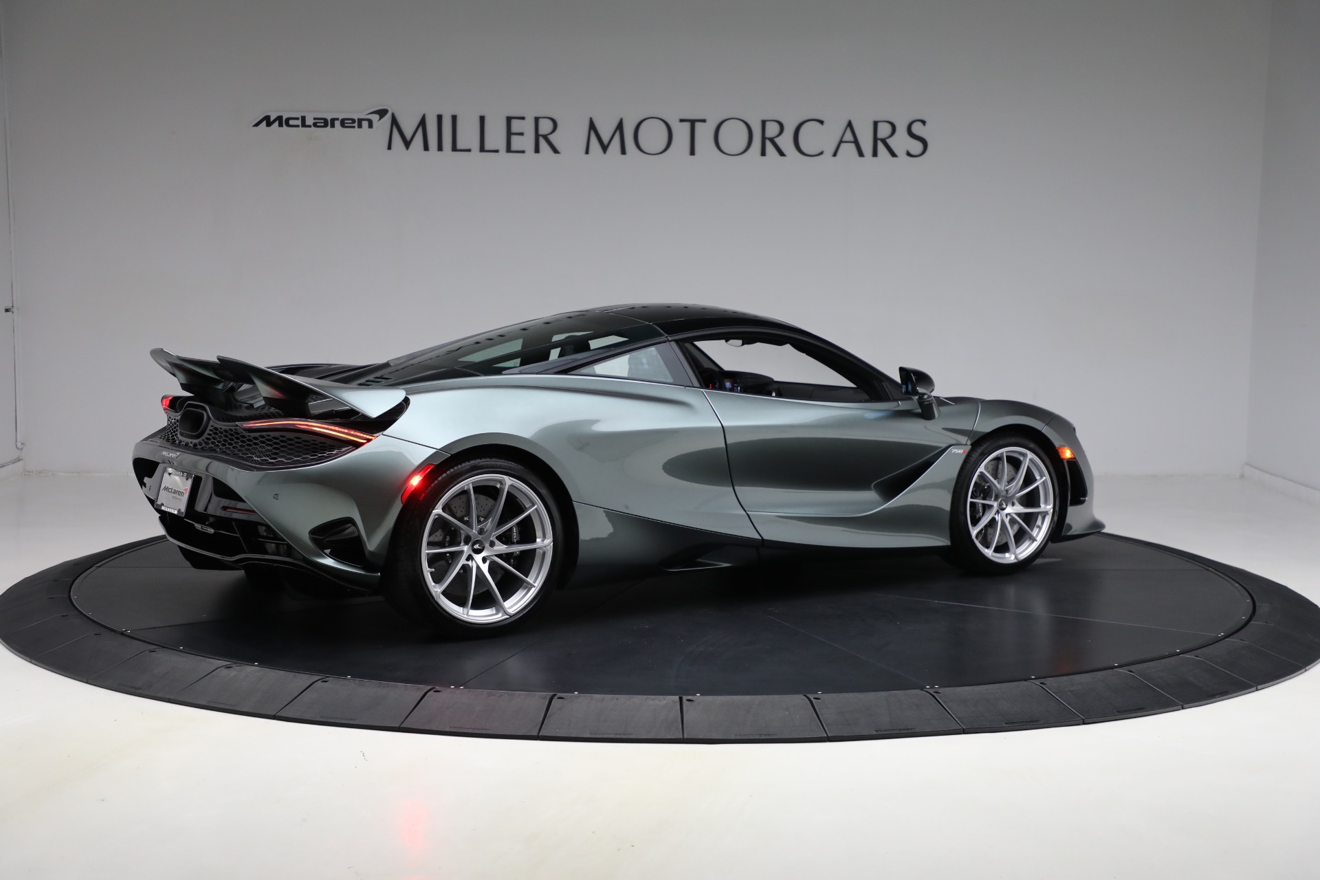 New-2025-McLaren-750S-TechLux