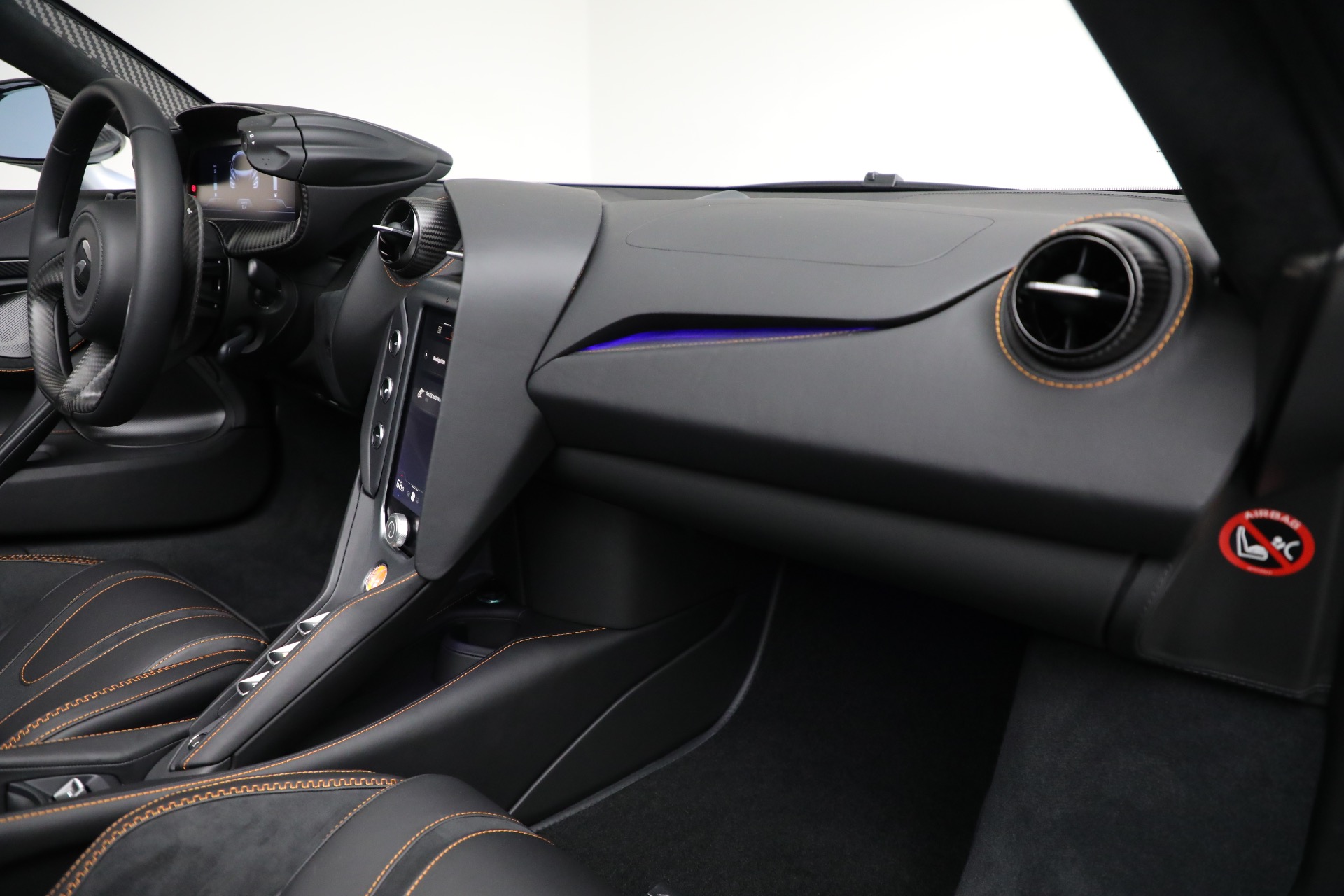 New-2025-McLaren-750S-Spider-TechLux