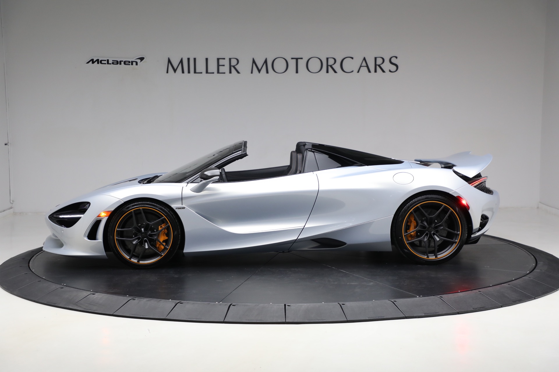 New-2025-McLaren-750S-Spider-TechLux
