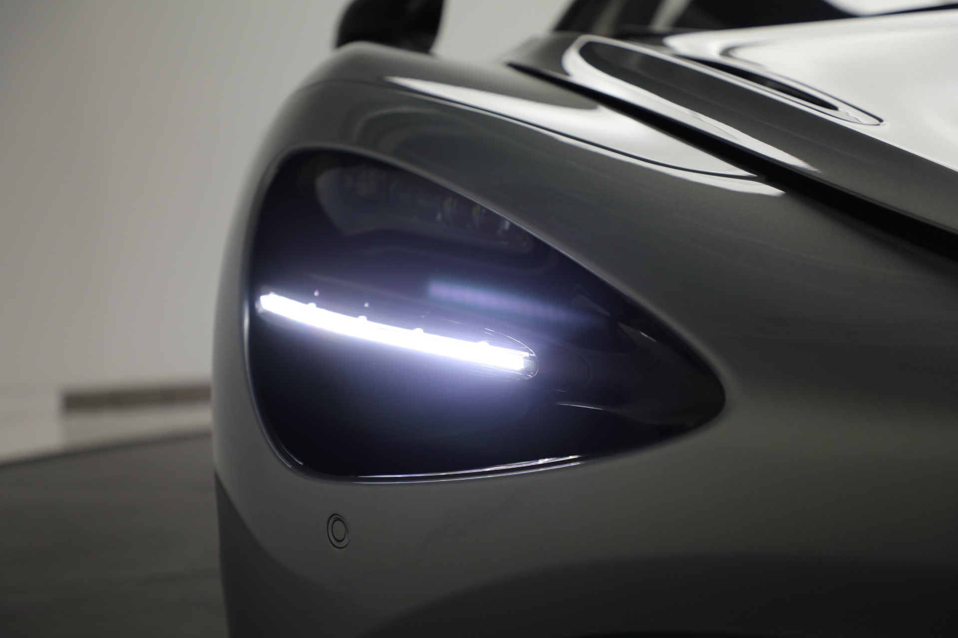 New-2025-McLaren-750S-Spider-TechLux