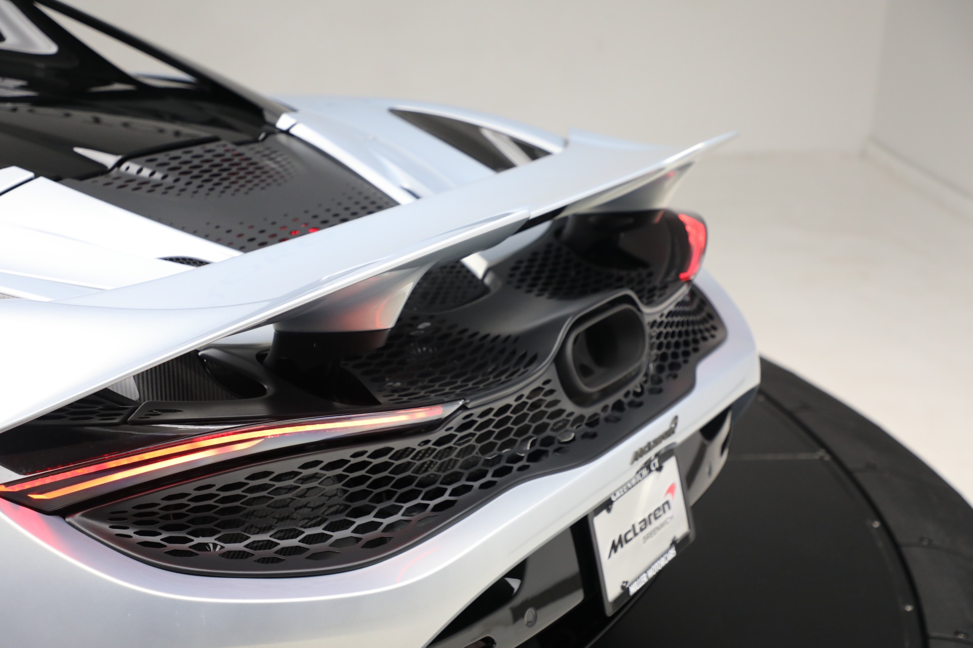 New-2025-McLaren-750S-Spider-TechLux