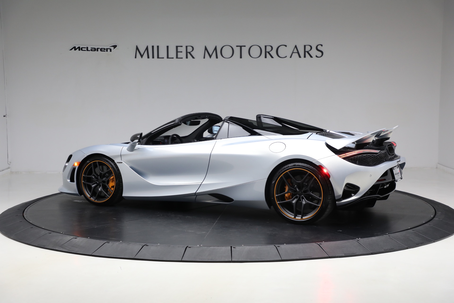 New-2025-McLaren-750S-Spider-TechLux