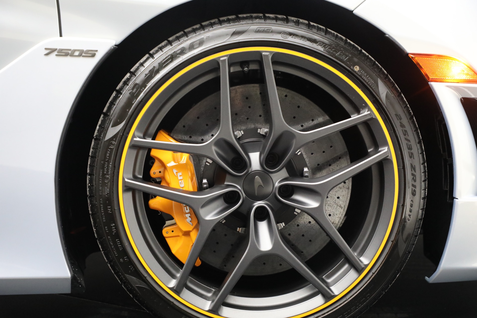 New-2025-McLaren-750S-Spider-TechLux