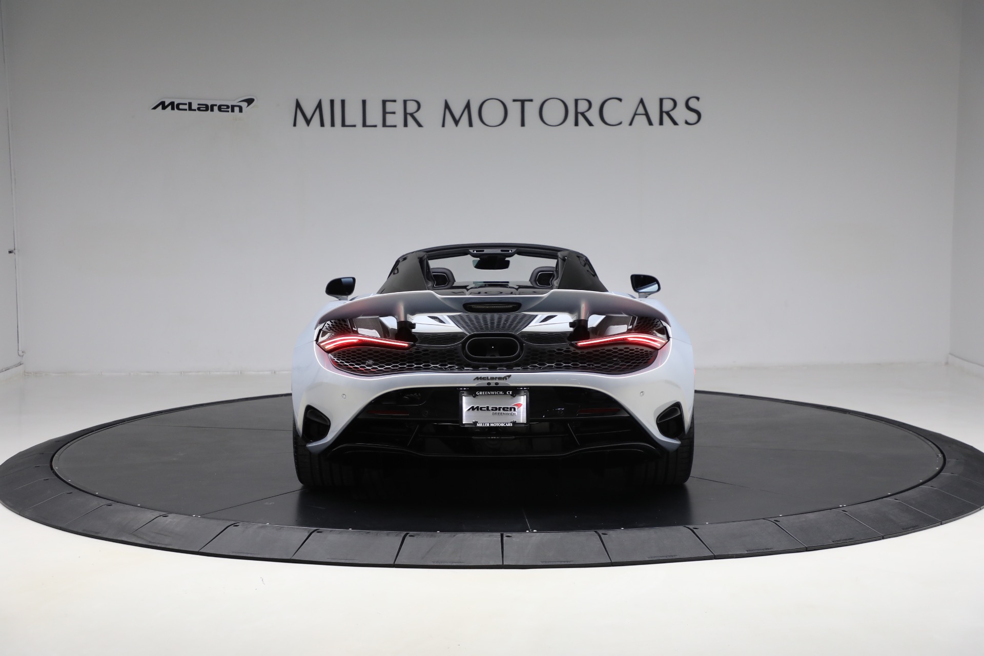 New-2025-McLaren-750S-Spider-TechLux