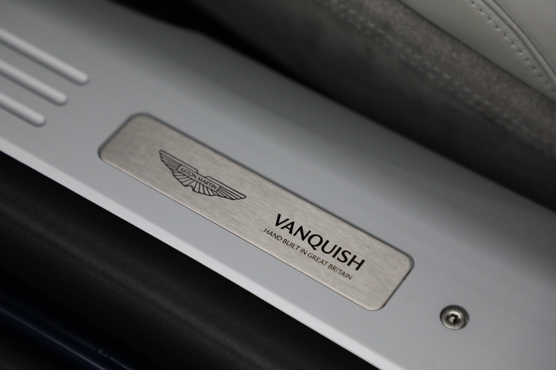 New-2025-Aston-Martin-Vanquish