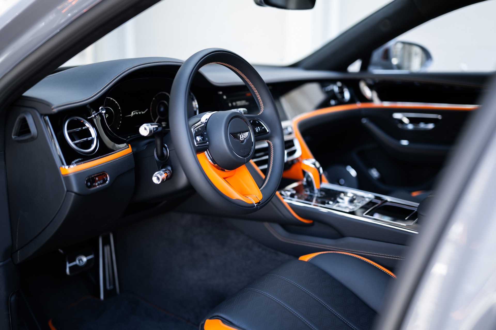 New-2025-Bentley-Flying-Spur-Speed