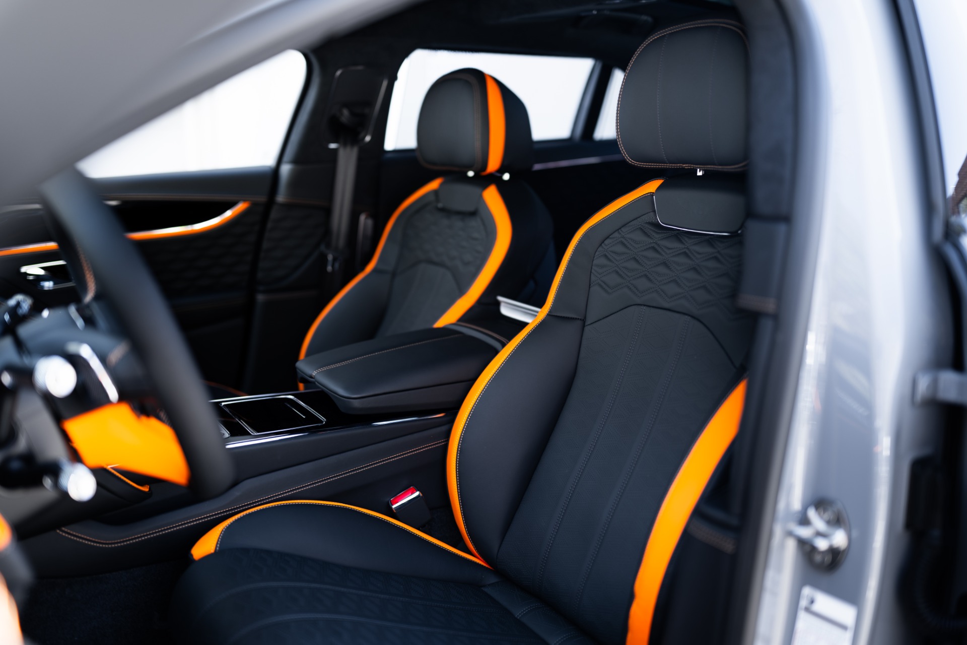 New-2025-Bentley-Flying-Spur-Speed