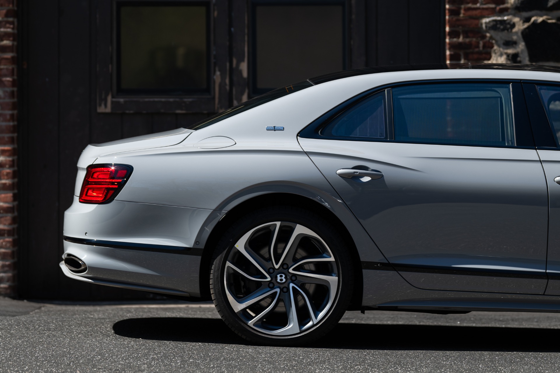 New-2025-Bentley-Flying-Spur-Speed