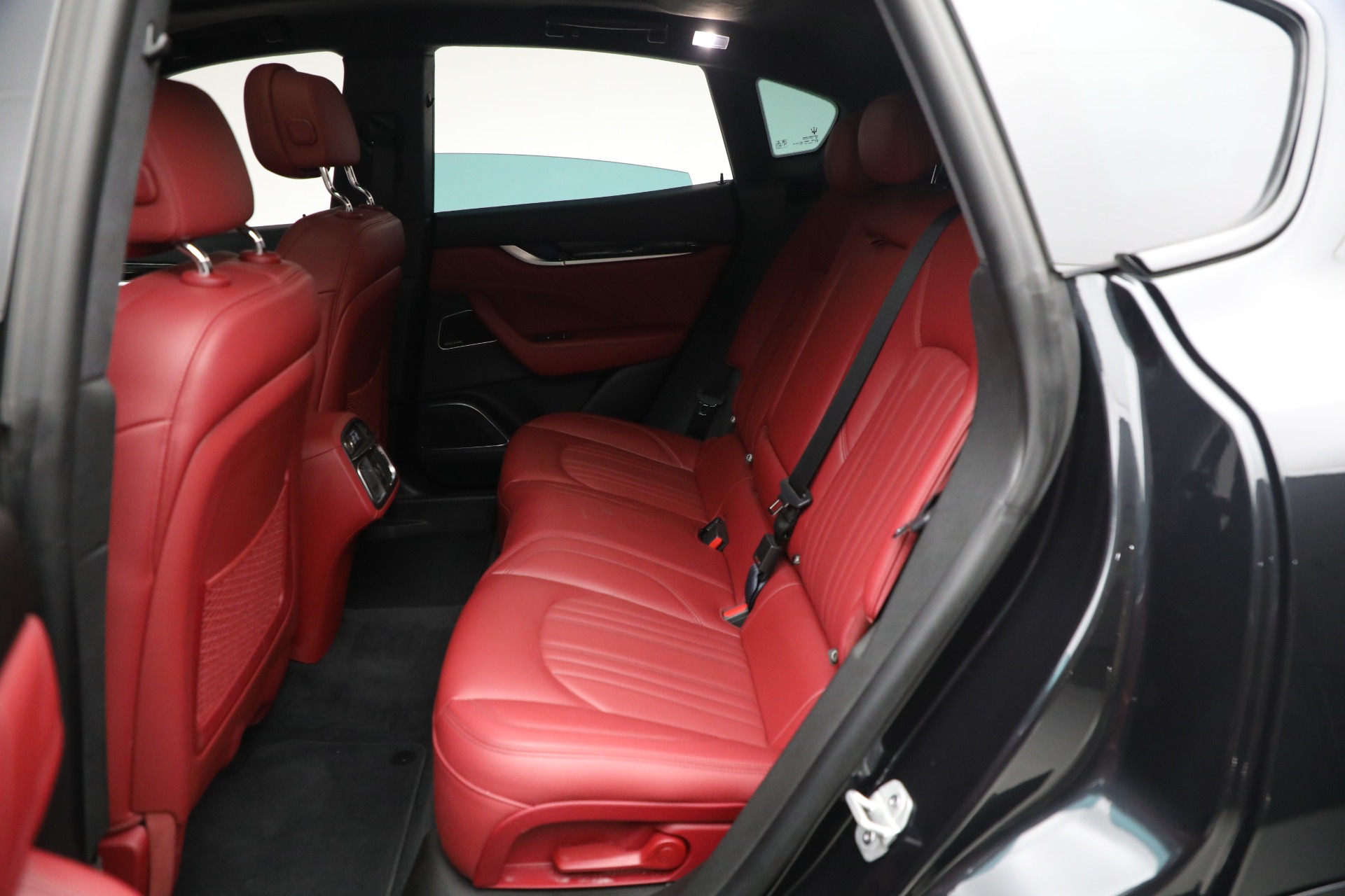 Used-2021-Maserati-Levante-S