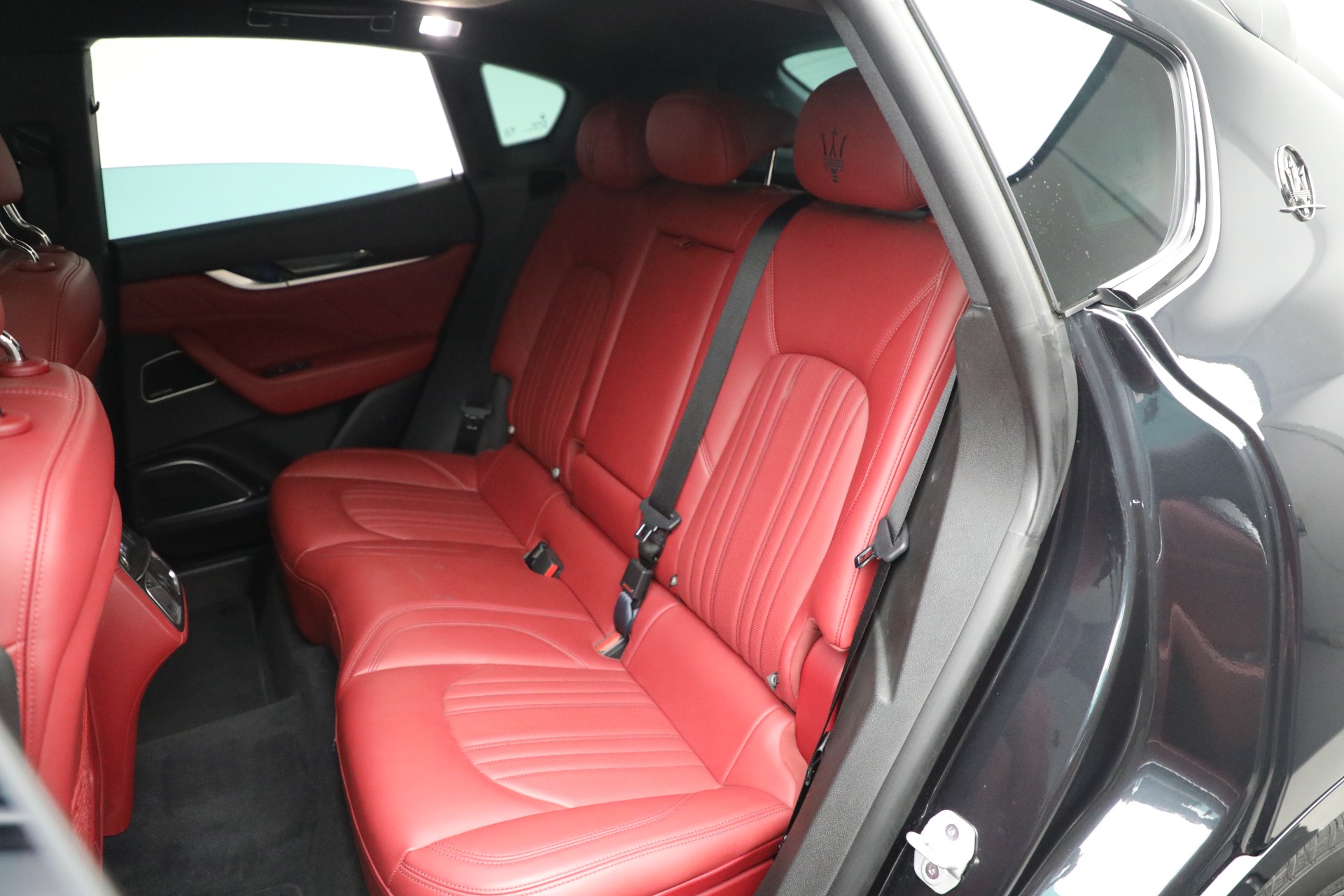 Used-2021-Maserati-Levante-S