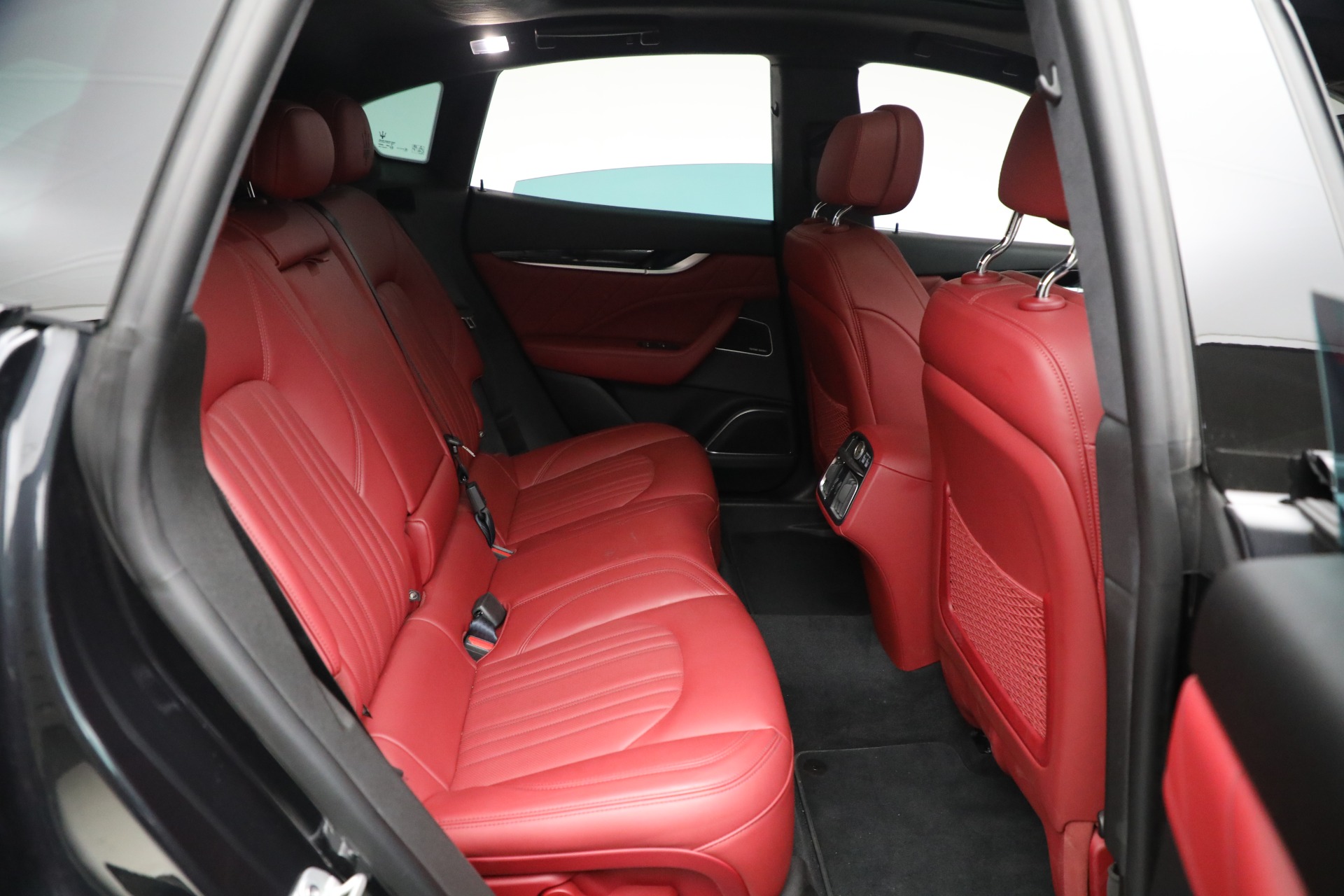 Used-2021-Maserati-Levante-S