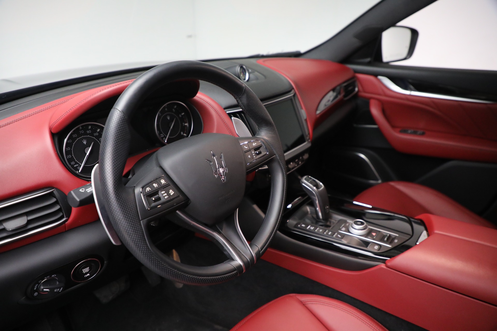 Used-2021-Maserati-Levante-S