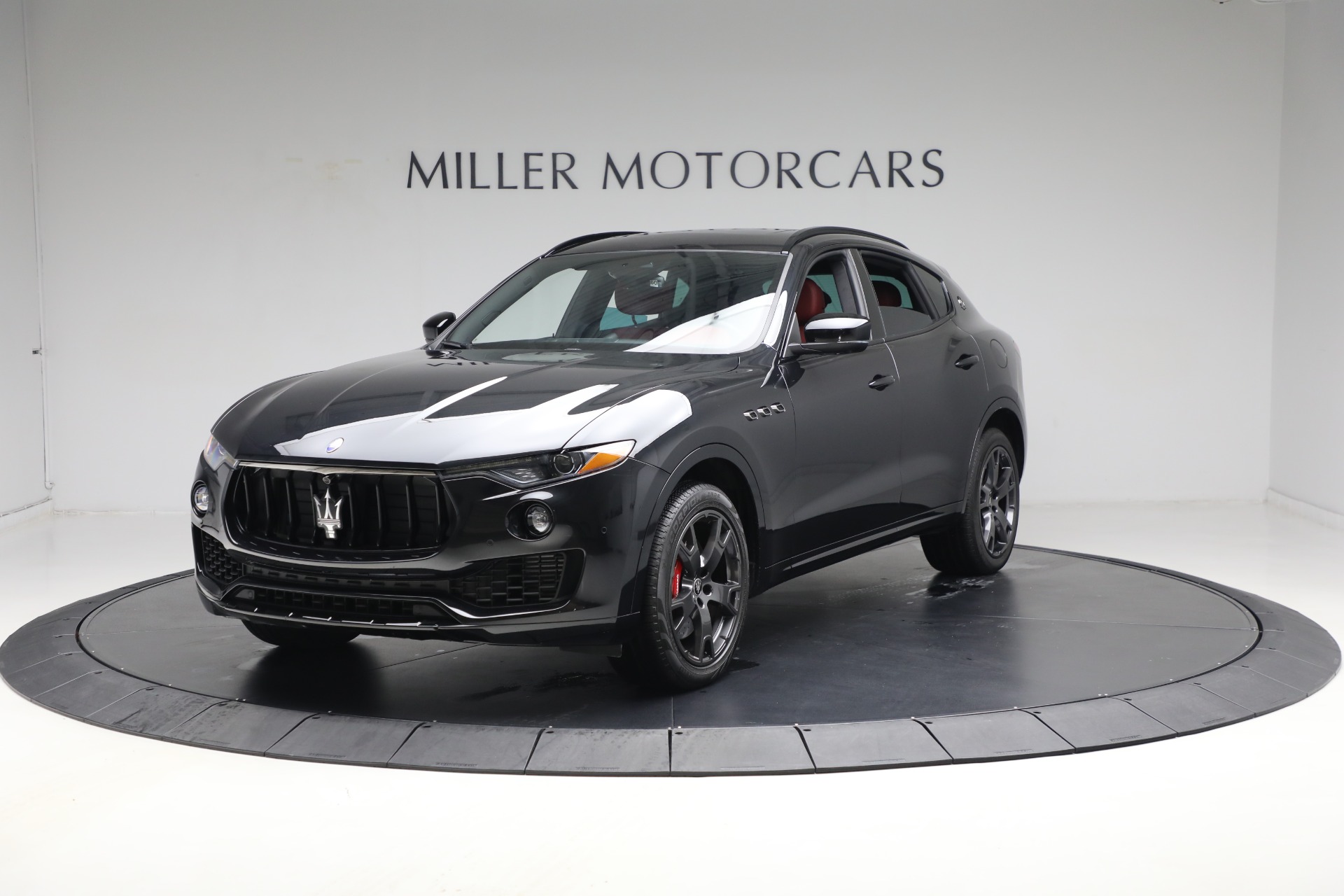 Used-2021-Maserati-Levante-S