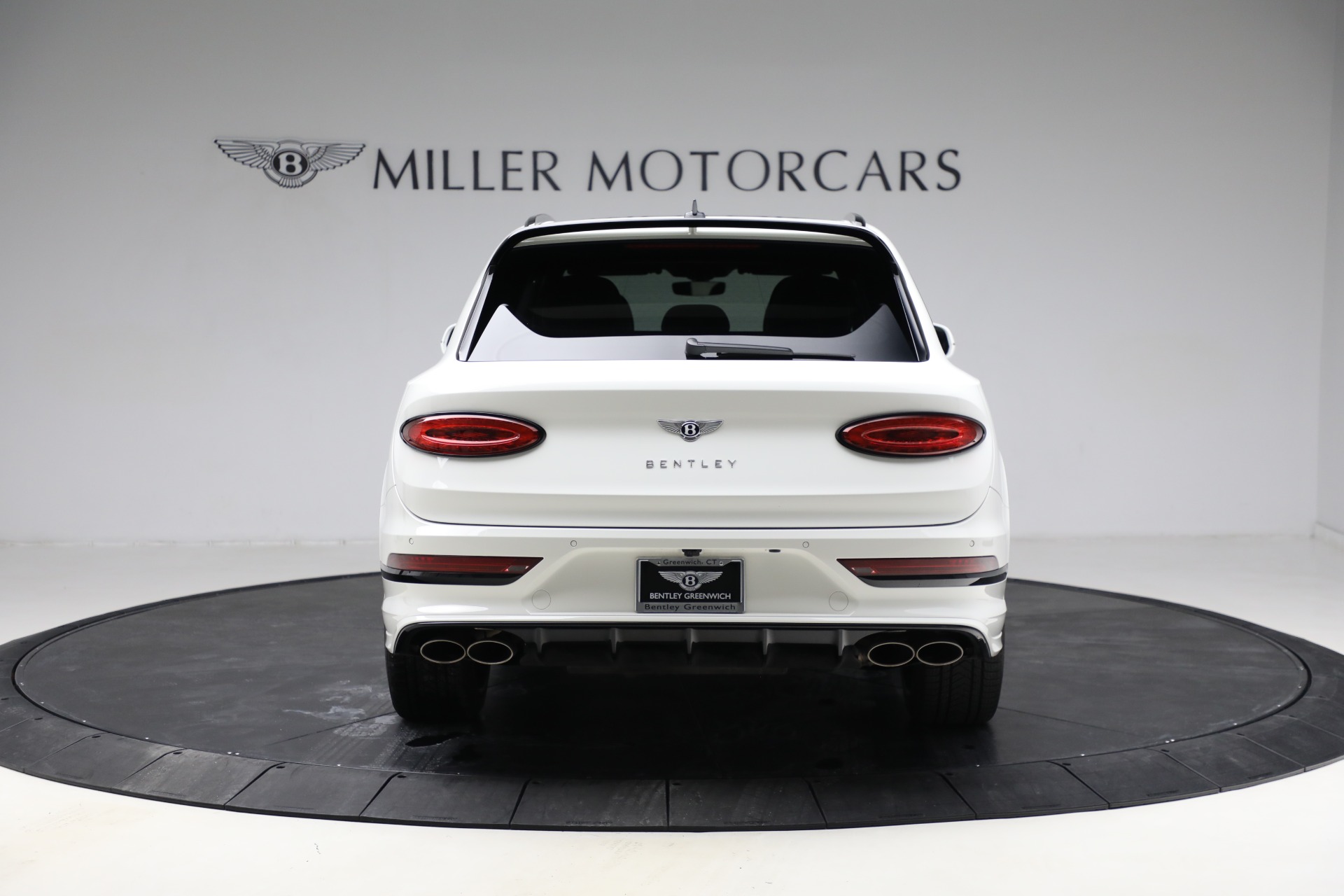 Used-2023-Bentley-Bentayga-Speed