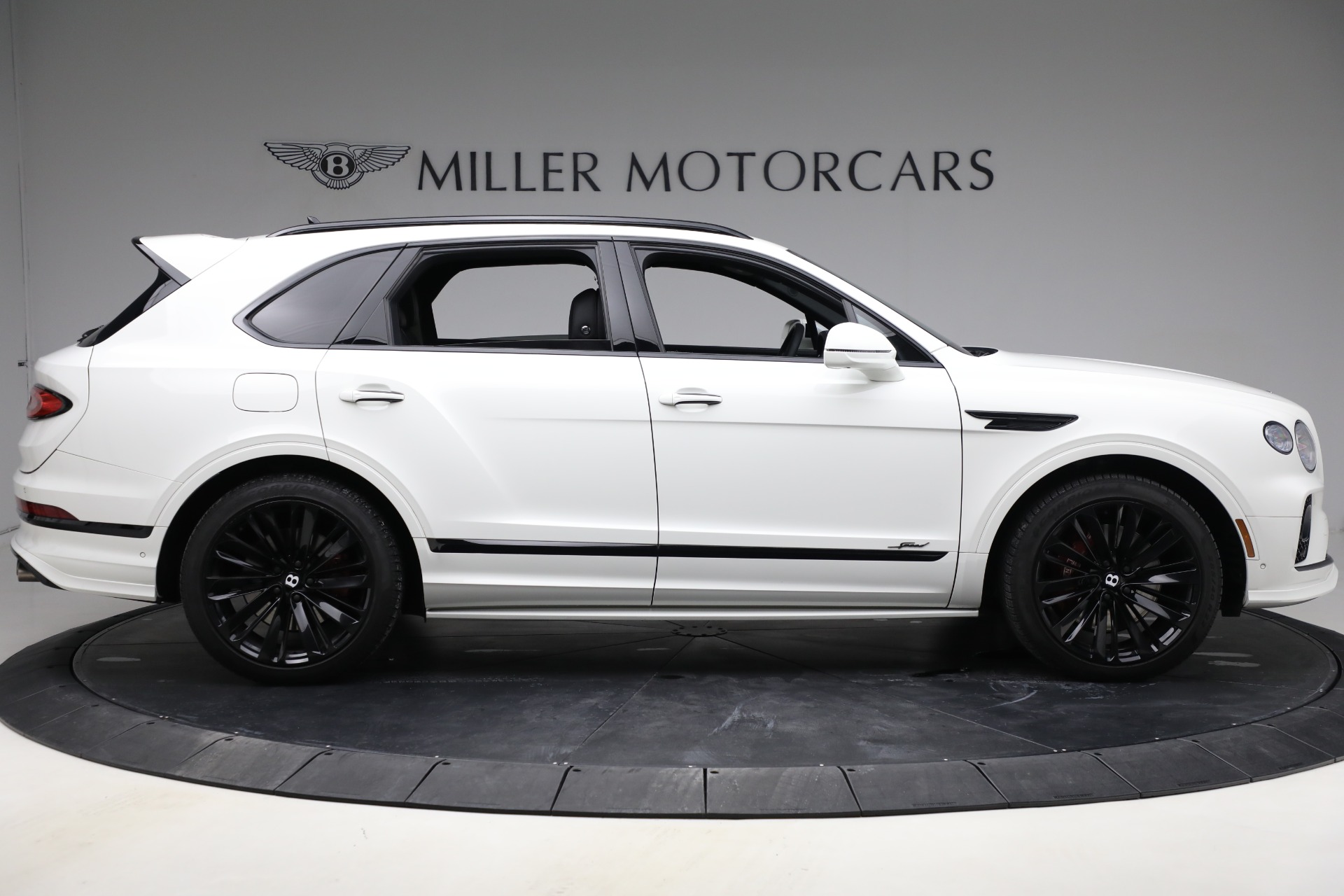 Used-2023-Bentley-Bentayga-Speed