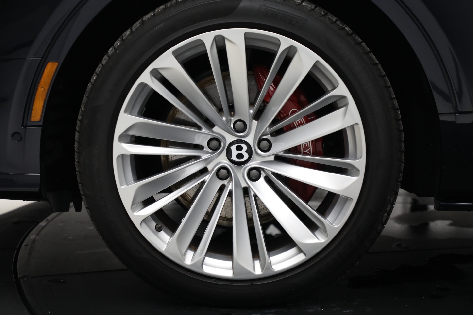 Used-2021-Bentley-Bentayga-Speed