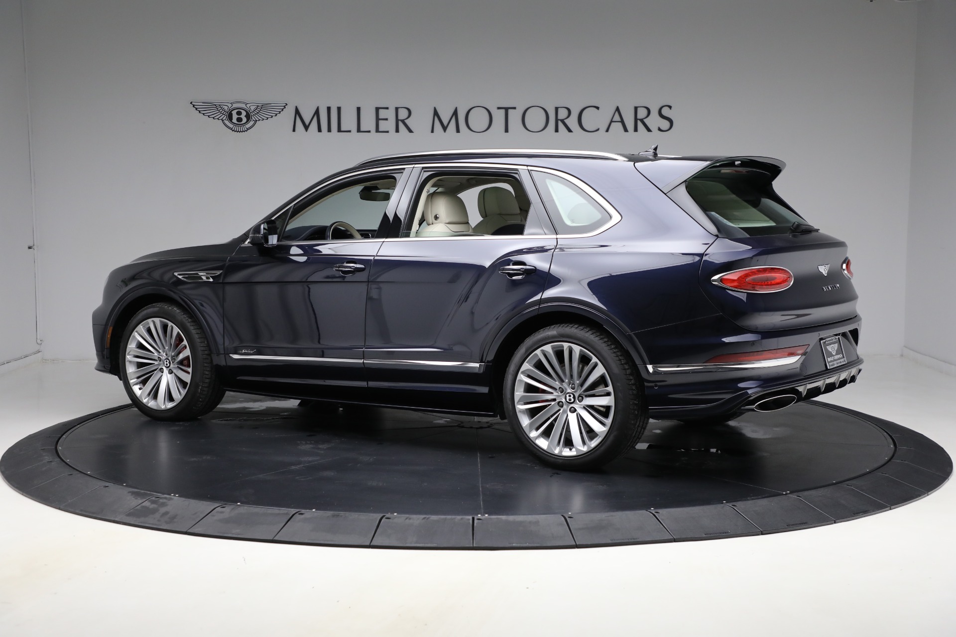 Used-2021-Bentley-Bentayga-Speed