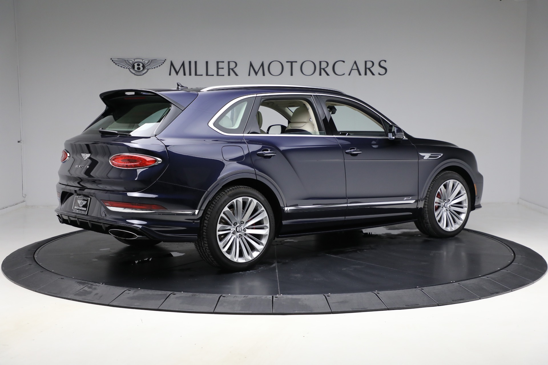 Used-2021-Bentley-Bentayga-Speed