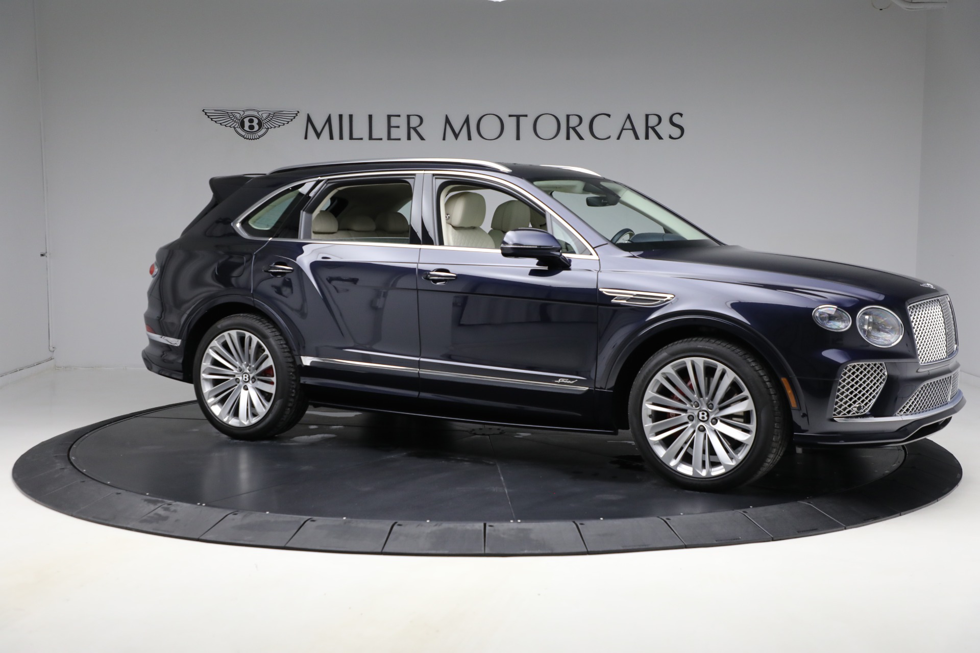 Used-2021-Bentley-Bentayga-Speed