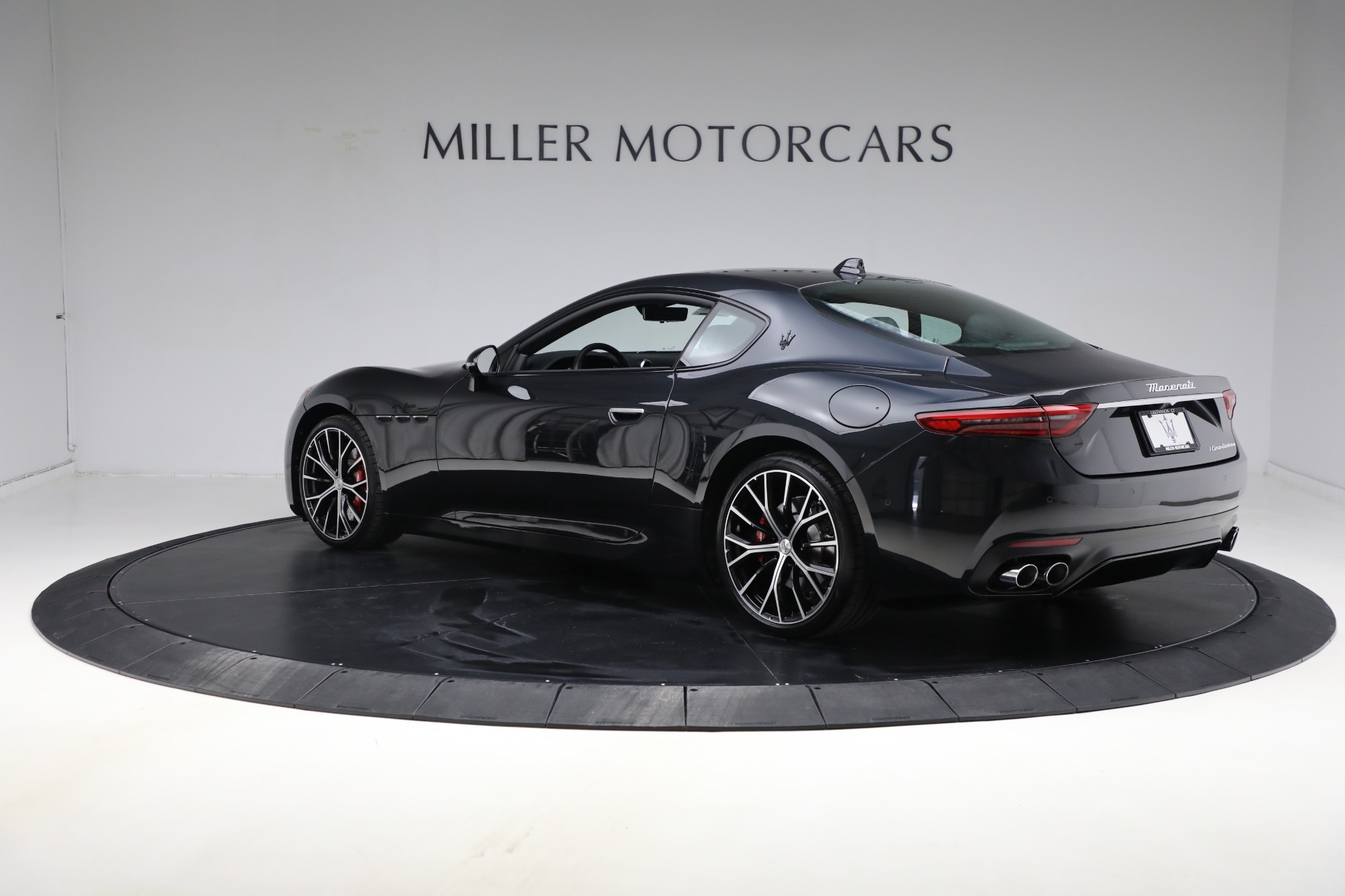 New-2024-Maserati-GranTurismo-Modena