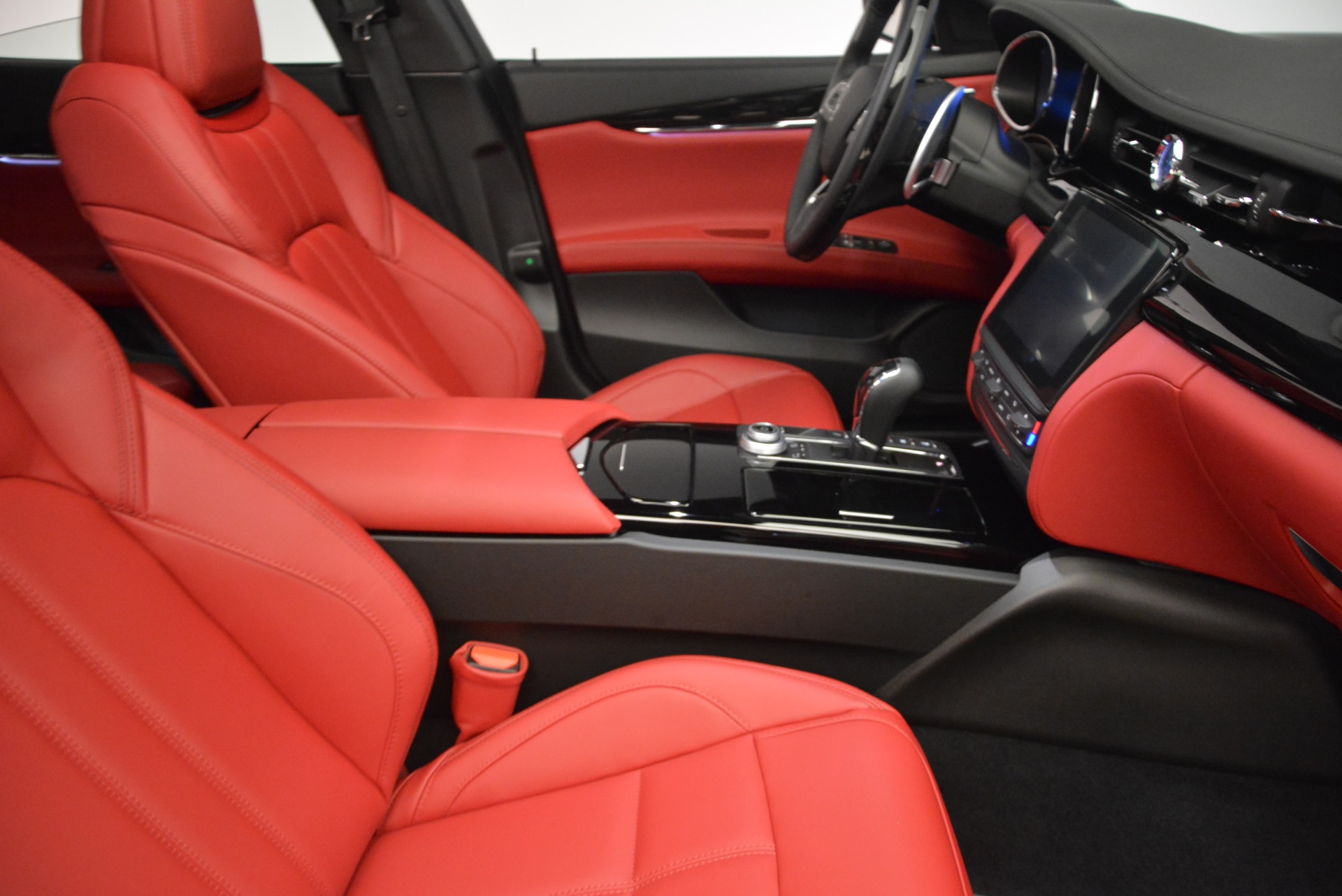 New-2017-Maserati-Quattroporte-S-Q4-GranSport